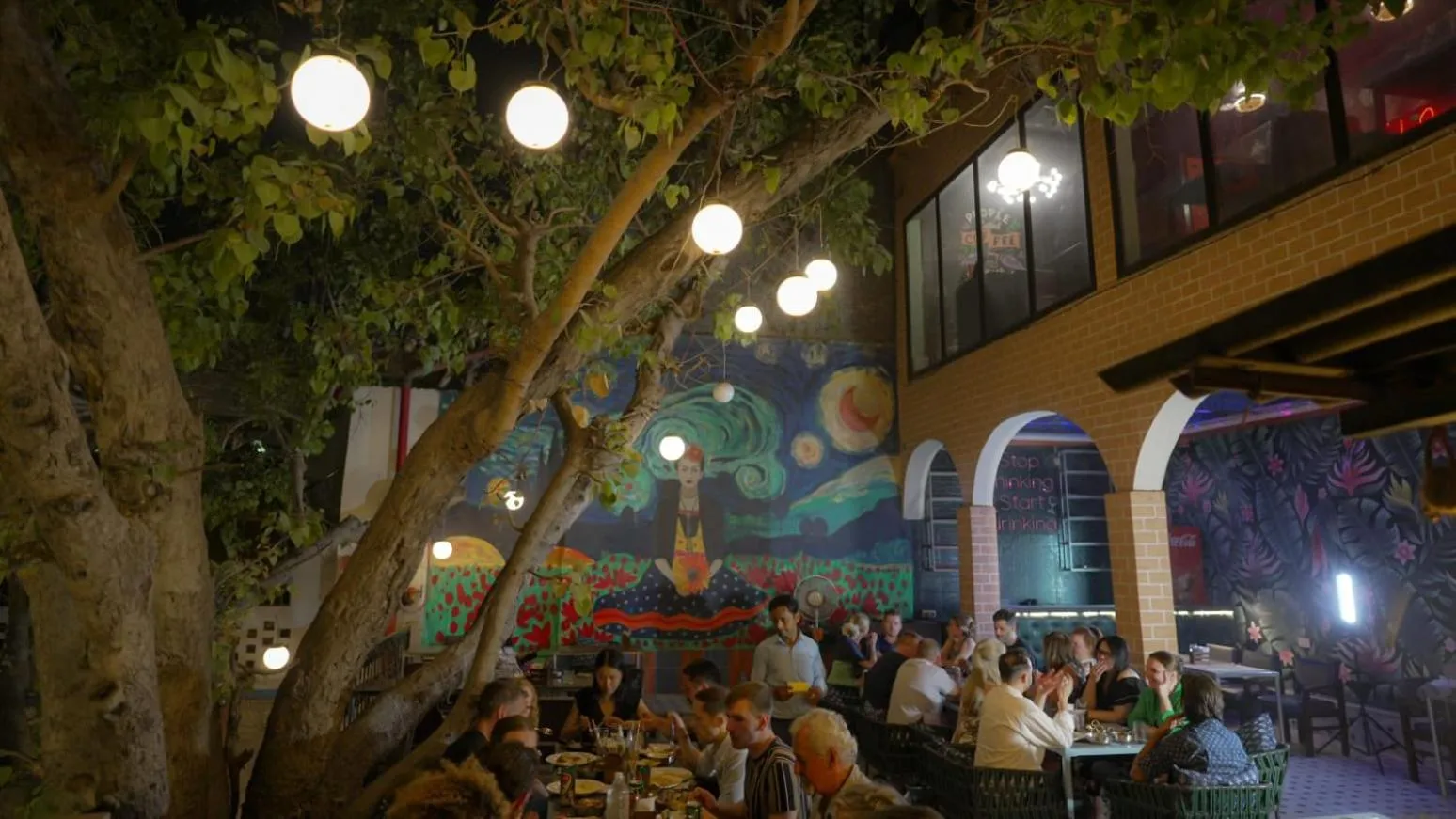 Maya Hotel & Restaurant