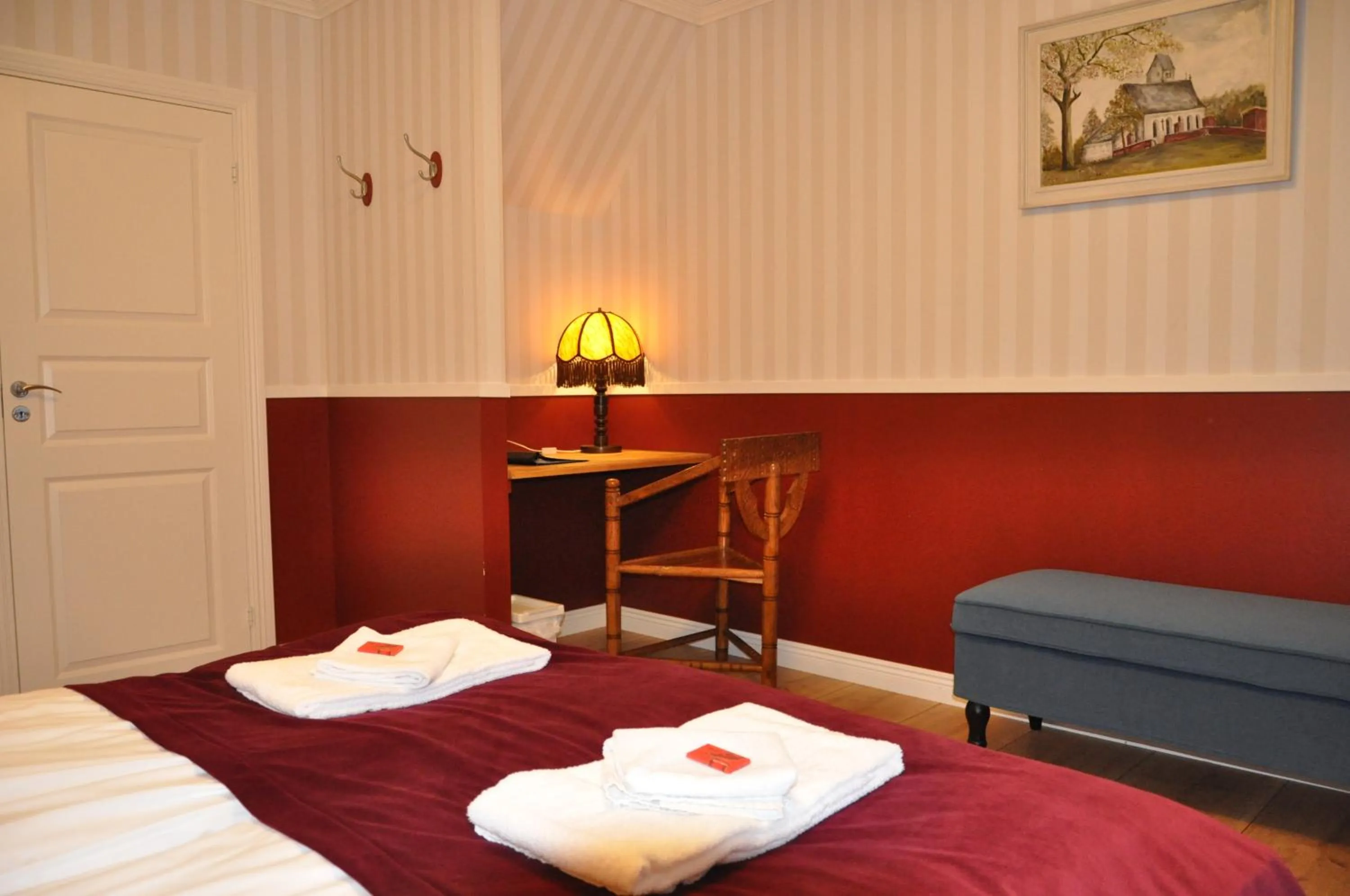 Photo of the whole room in Kröken