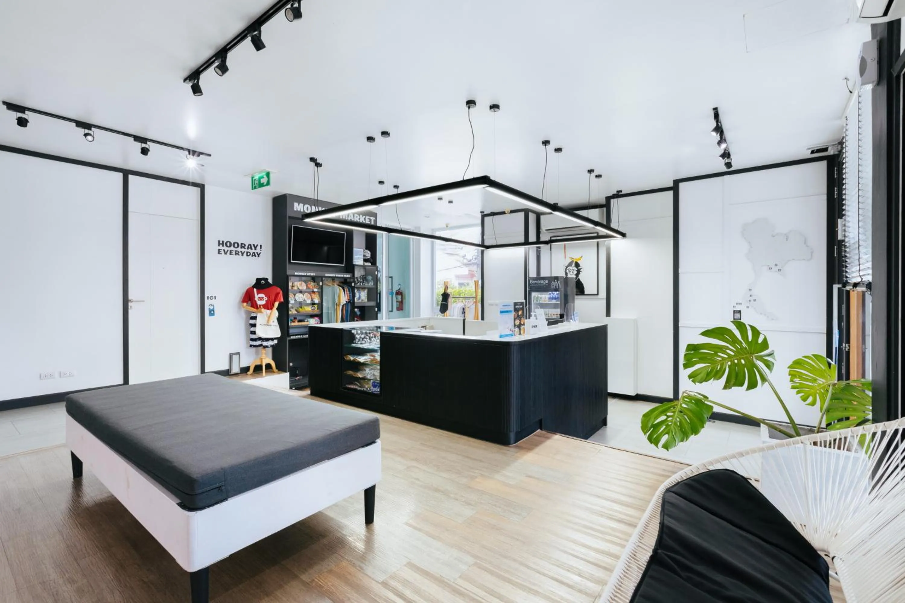 Property building in Blu Monkey Bed & Breakfast Phuket