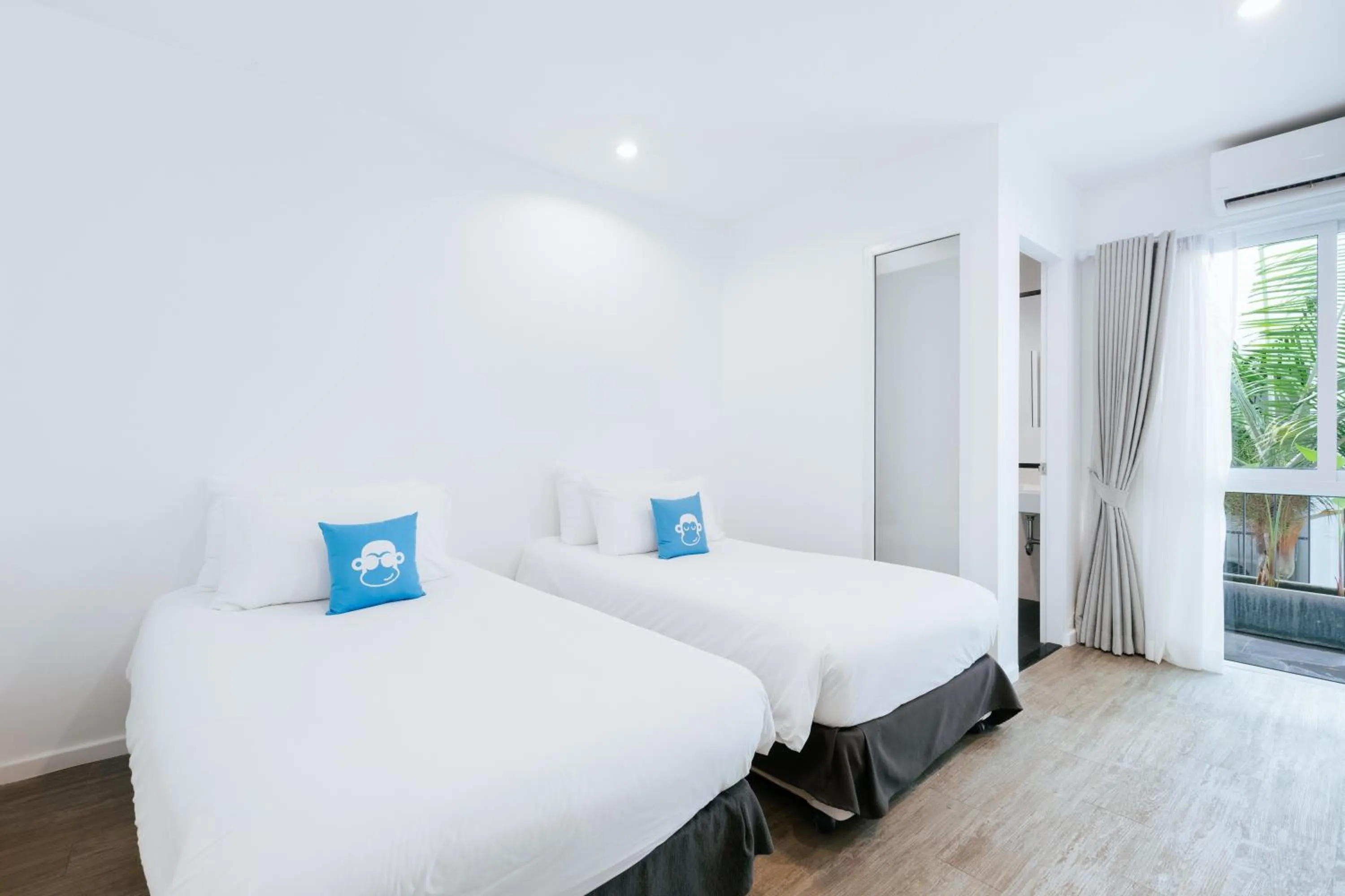 Bedroom, Bed in Blu Monkey Bed & Breakfast Phuket