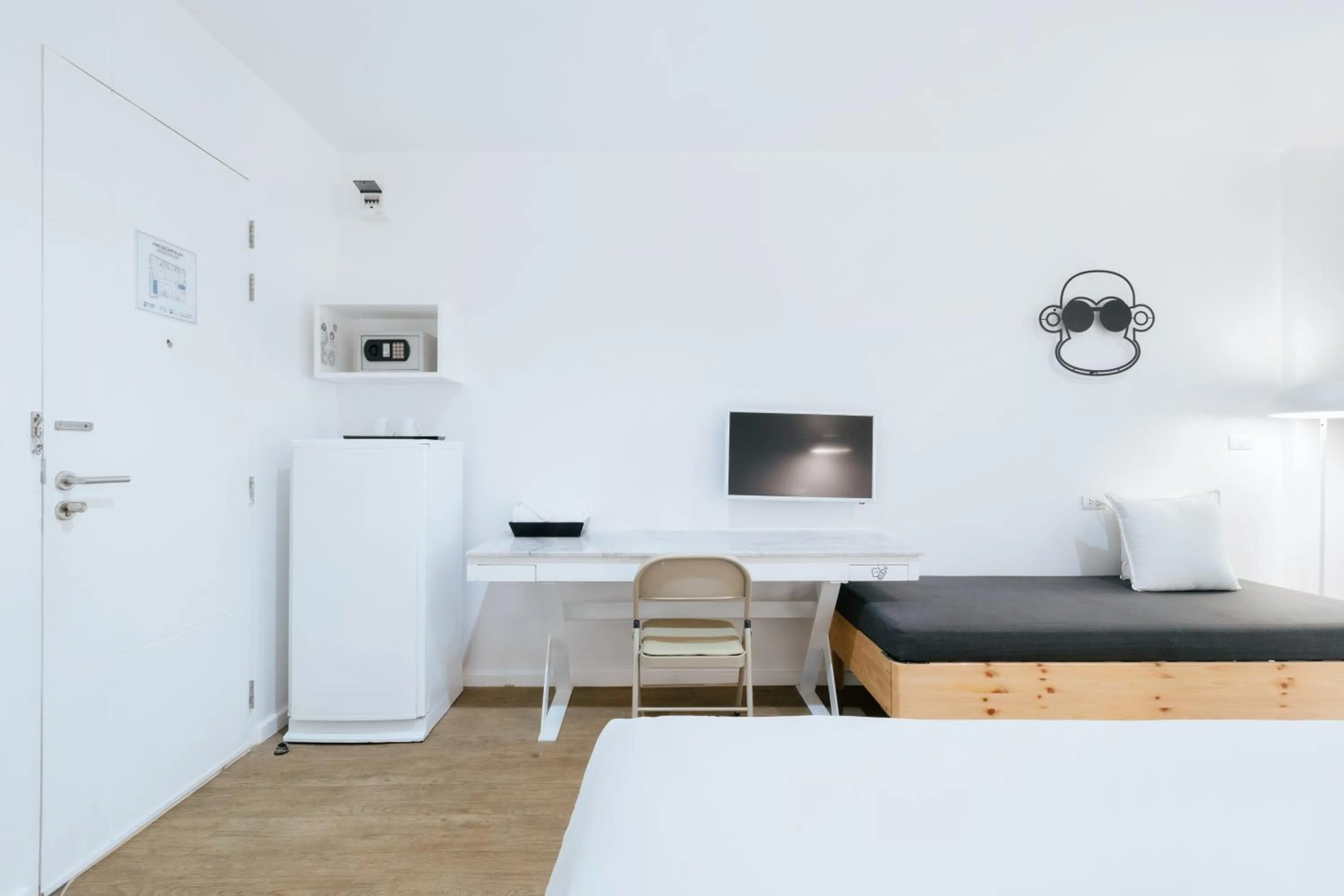 Bedroom, Bed in Blu Monkey Bed & Breakfast Phuket