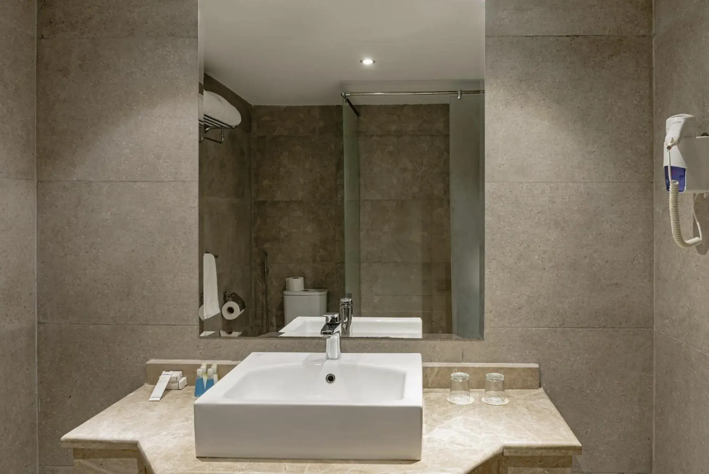 Deluxe Twin Room in Blend Elphistone Resort Marsa Alam Deluxe Twin Room in Blend Elphistone Resort Marsa Alam