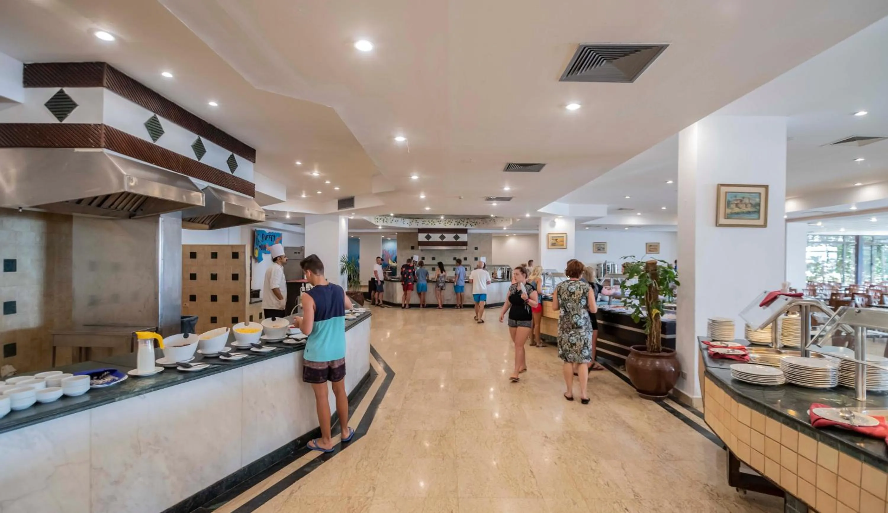 Restaurant/places to eat in Blend Elphistone Resort Marsa Alam