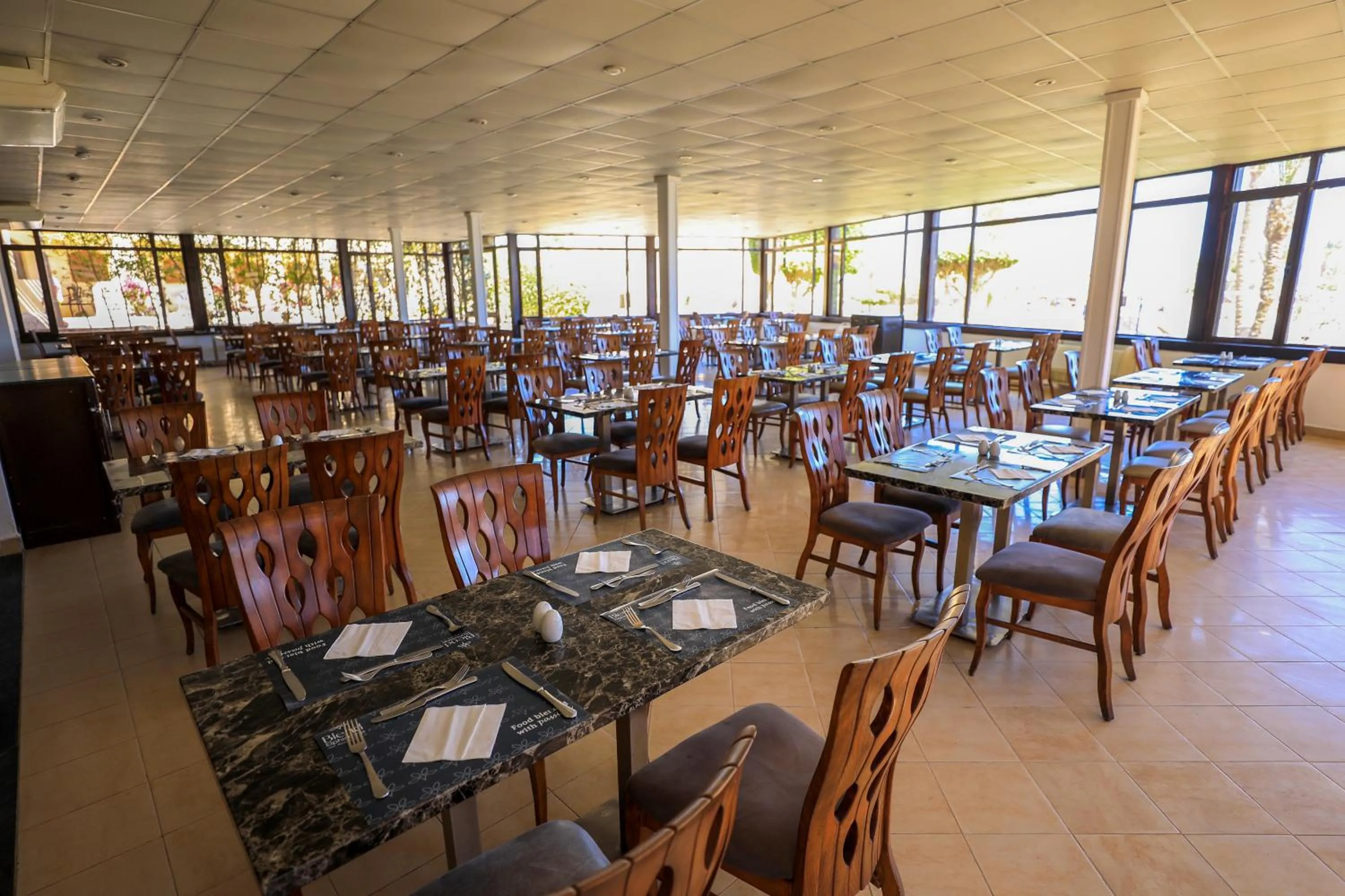 Restaurant/places to eat in Blend Elphistone Resort Marsa Alam