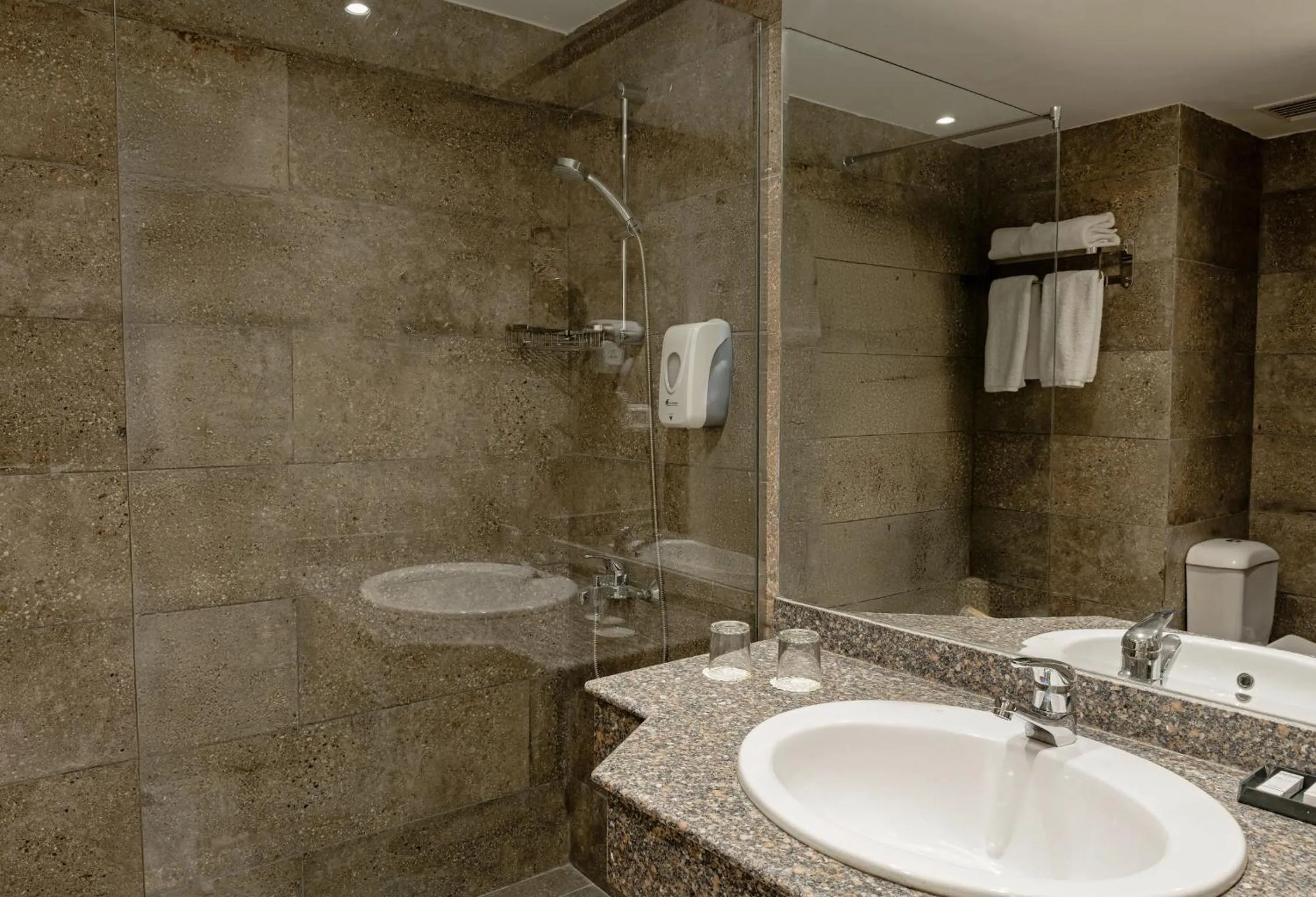 Bathroom in Blend Elphistone Resort Marsa Alam