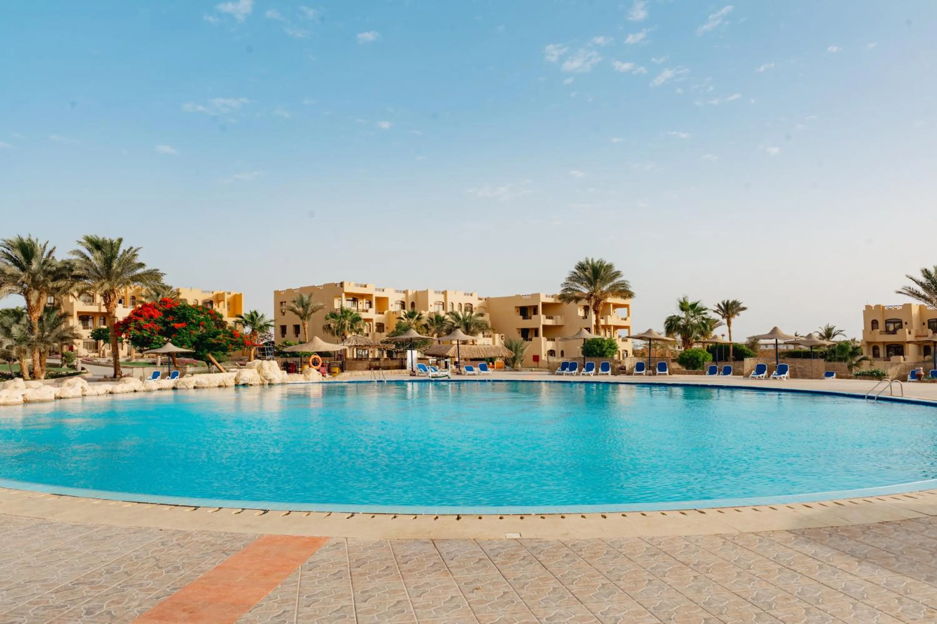 Swimming pool in Blend Elphistone Resort Marsa Alam
