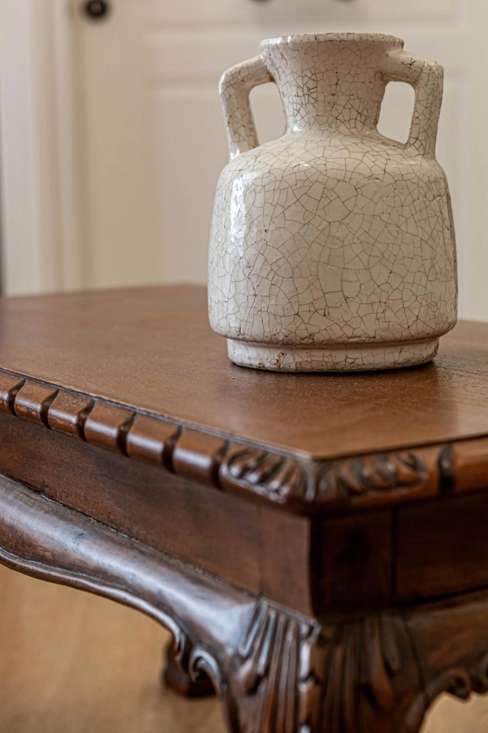 Decorative detail in Althaia Pension