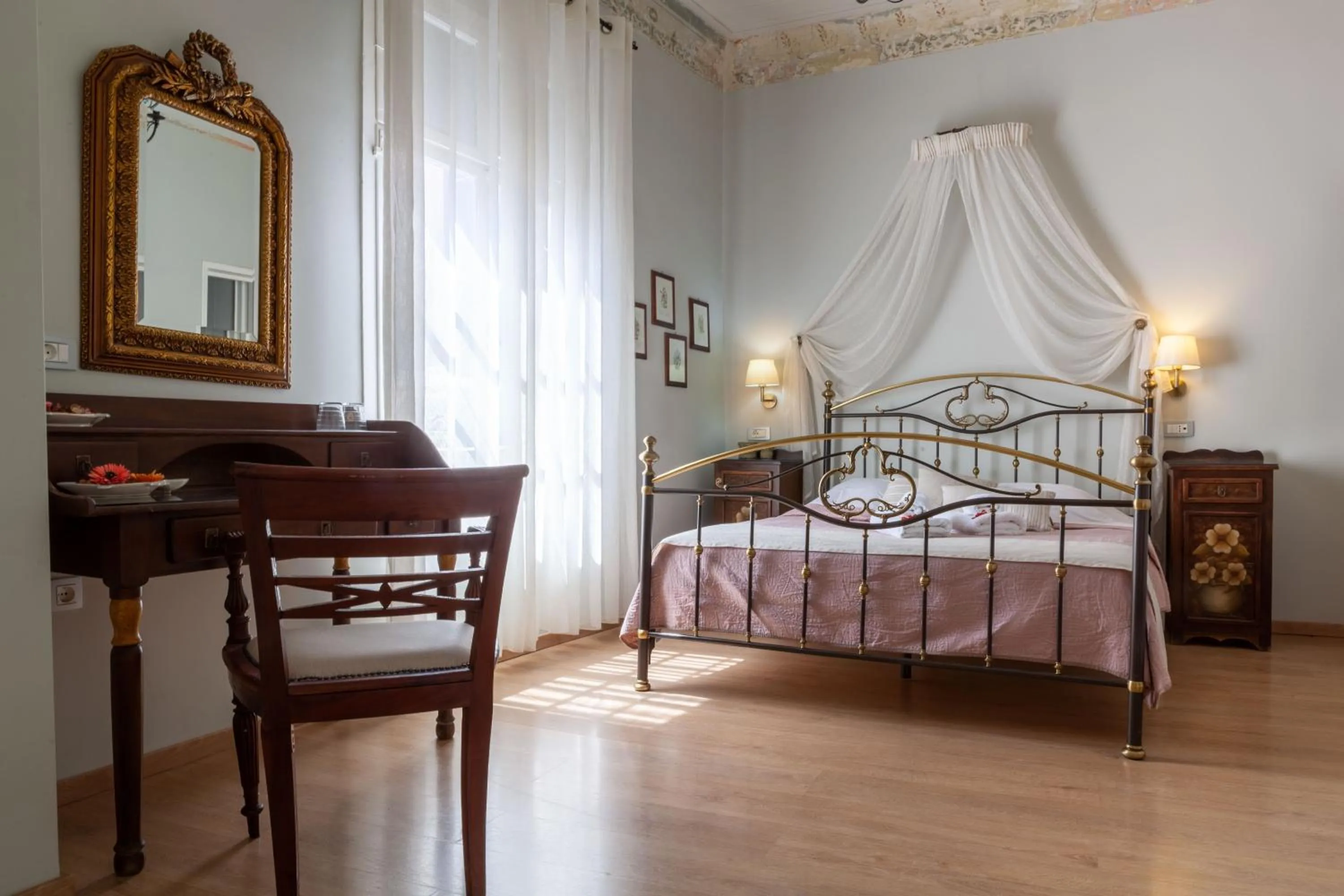 Photo of the whole room, Bed in Althaia Pension