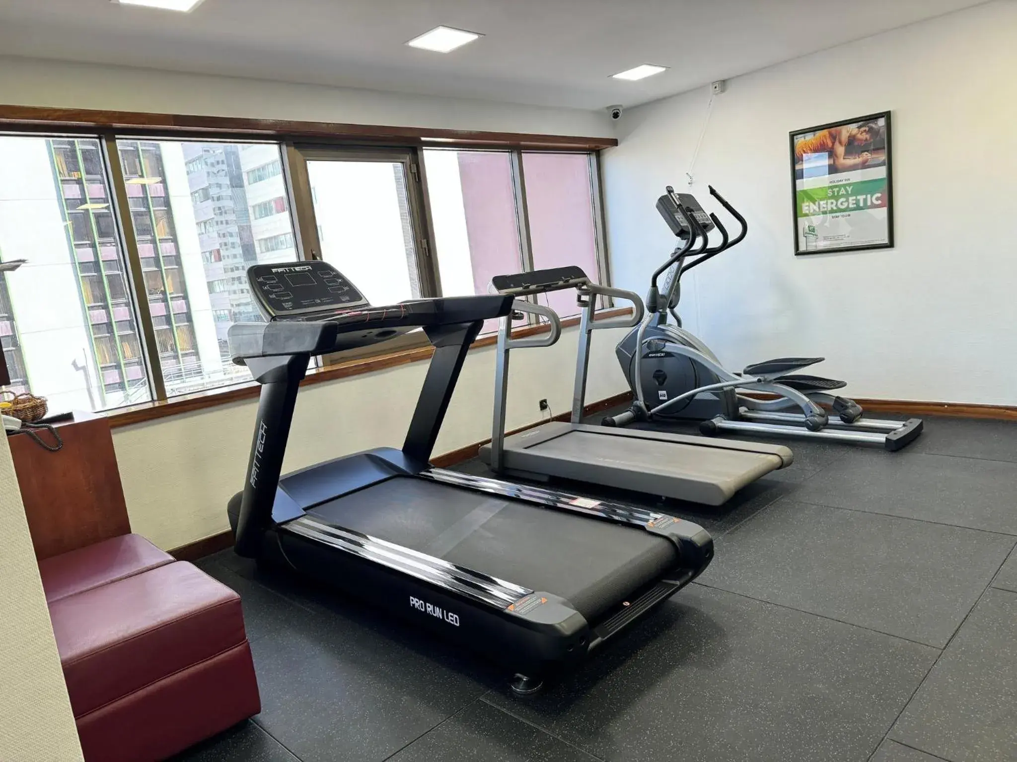 Fitness centre/facilities in Holiday Inn Lisbon-Continental by IHG Fitness centre/facilities in Holiday Inn Lisbon-Continental by IHG