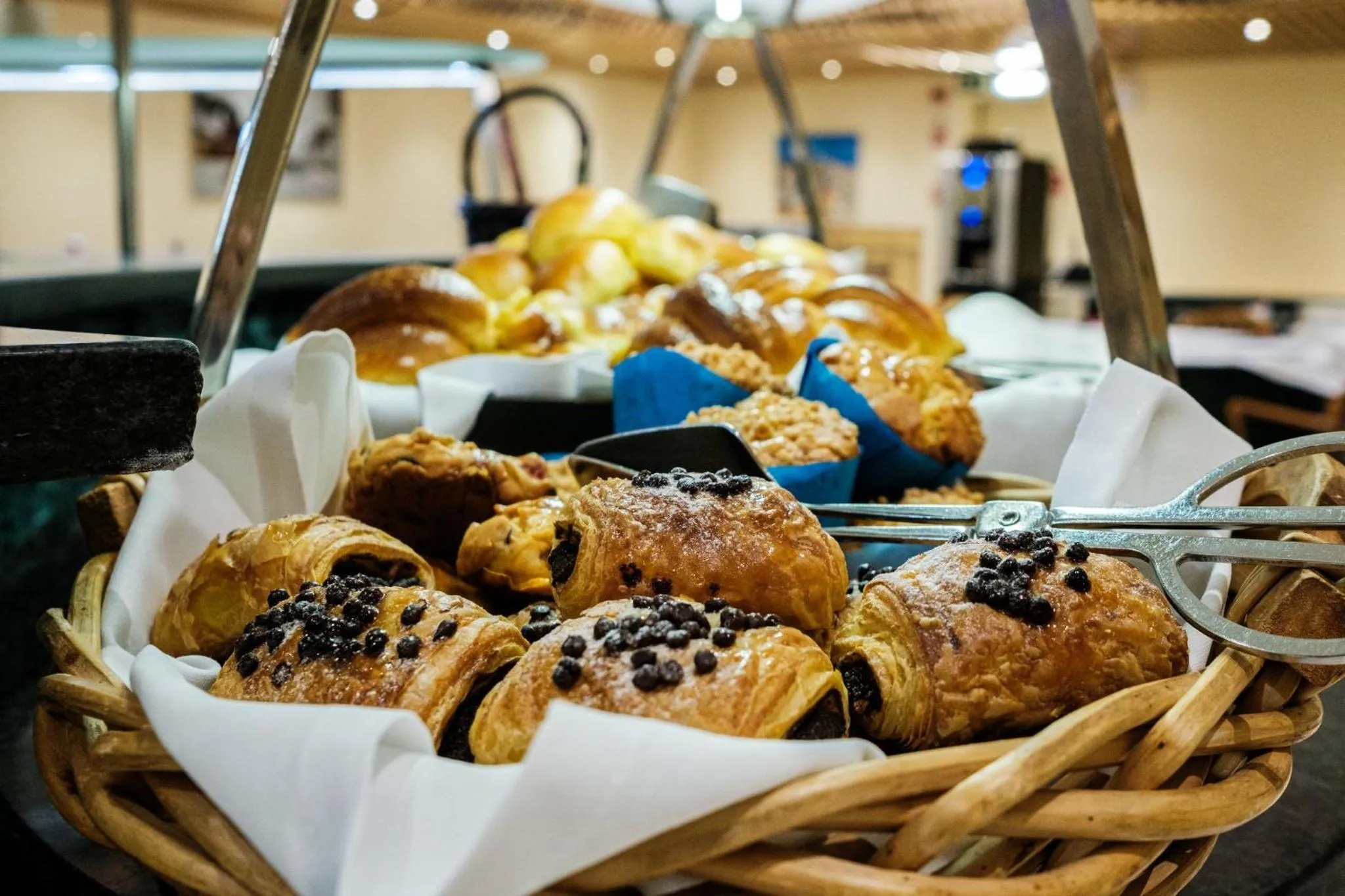 Breakfast in Holiday Inn Lisbon-Continental by IHG