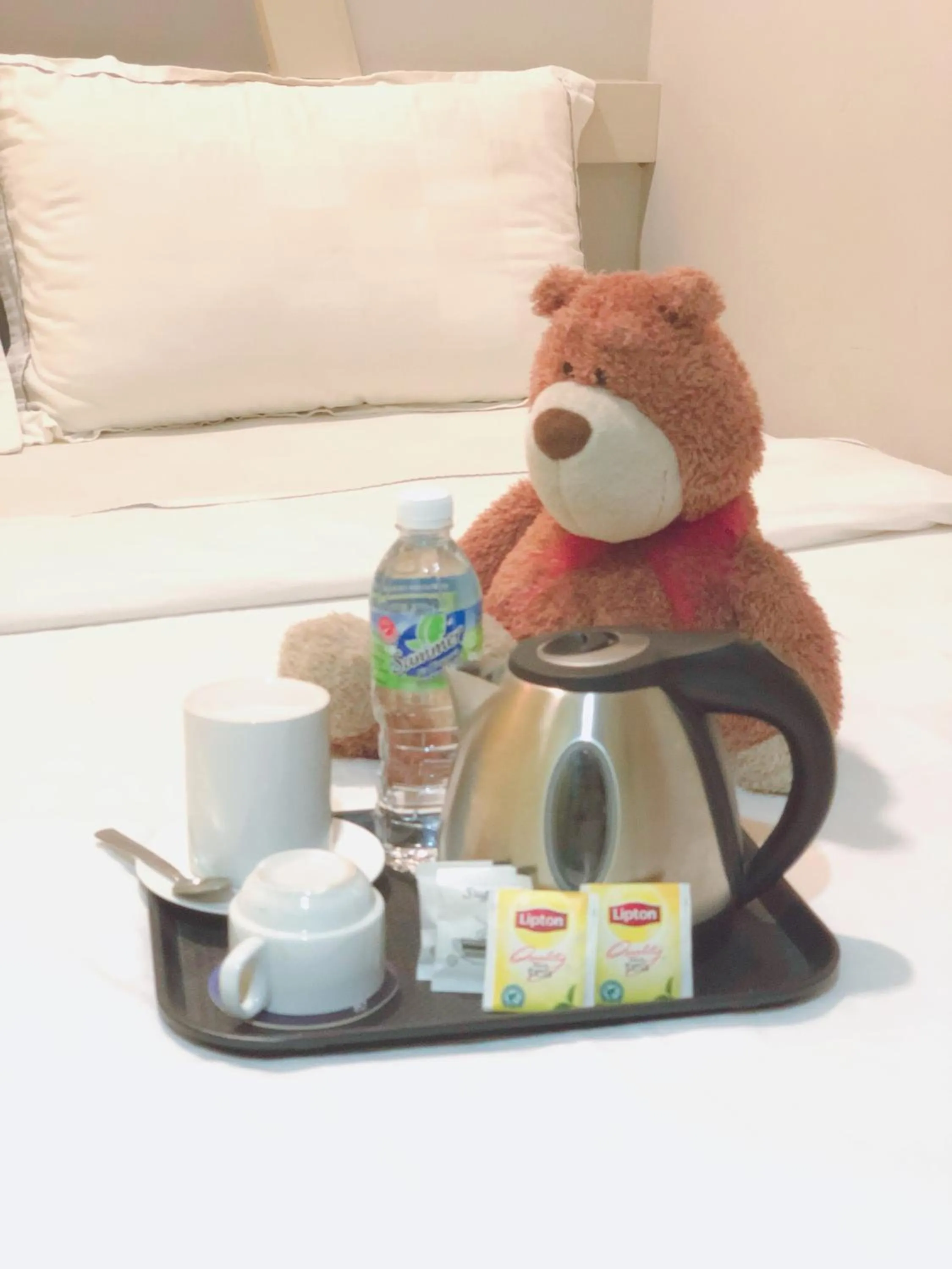 Coffee/tea facilities in Sunshine Inn