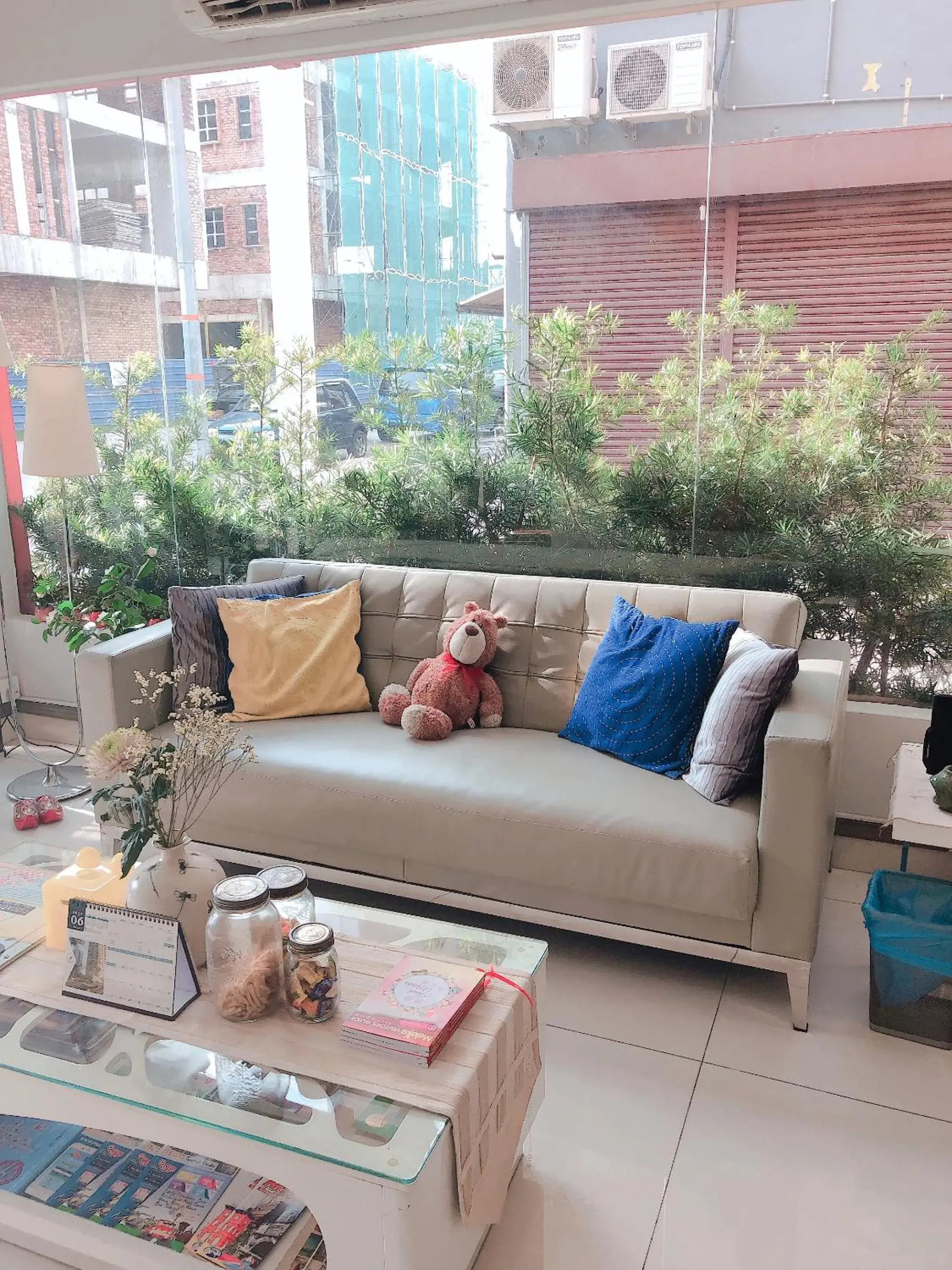 Lobby or reception in Sunshine Inn Lobby or reception in Sunshine Inn