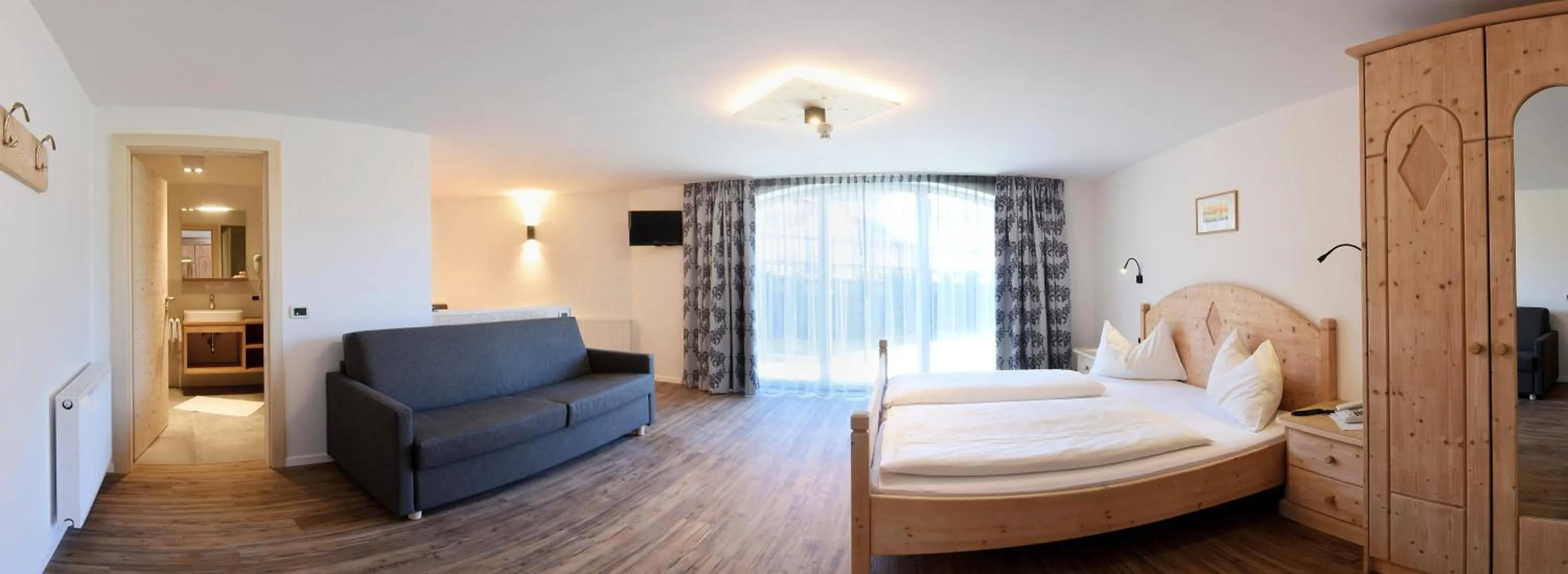 Bed in Residence Rautal B&B ***S