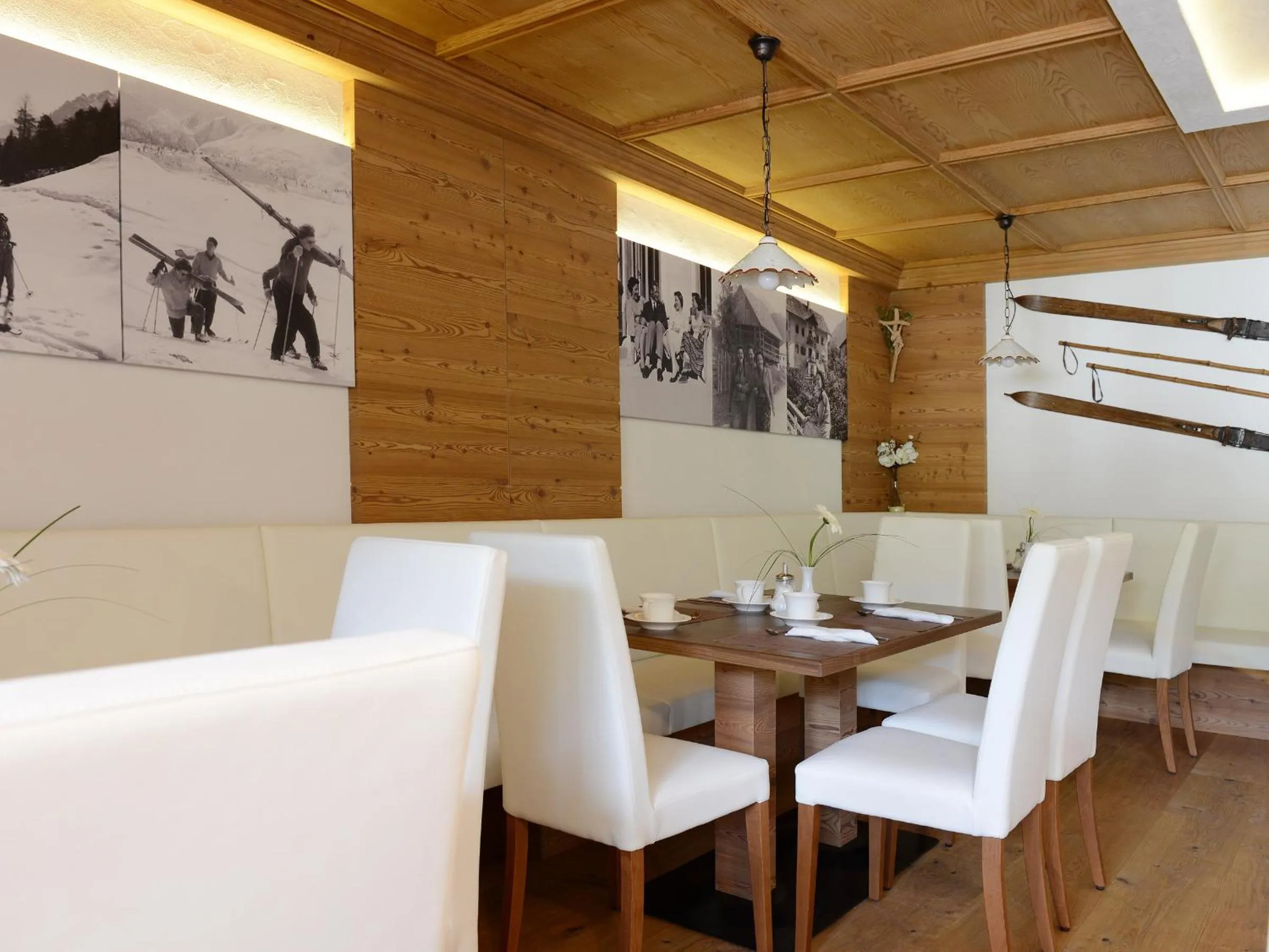 Buffet breakfast in Residence Rautal B&B ***S