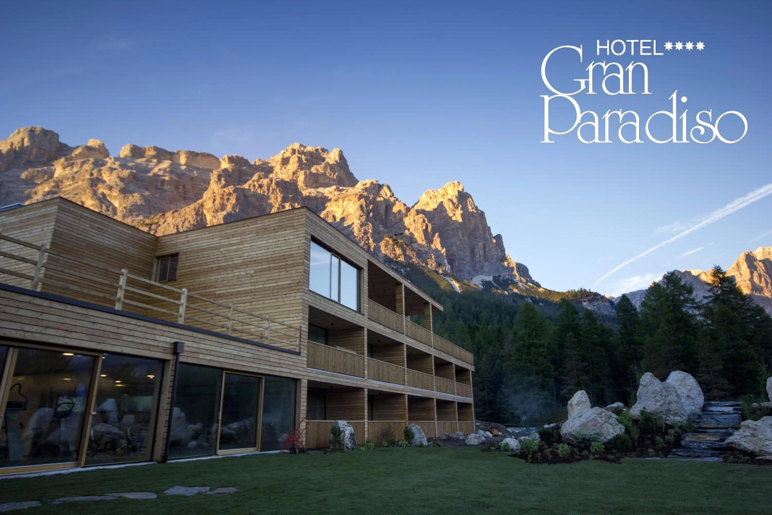 Property building in Hotel Gran Paradiso