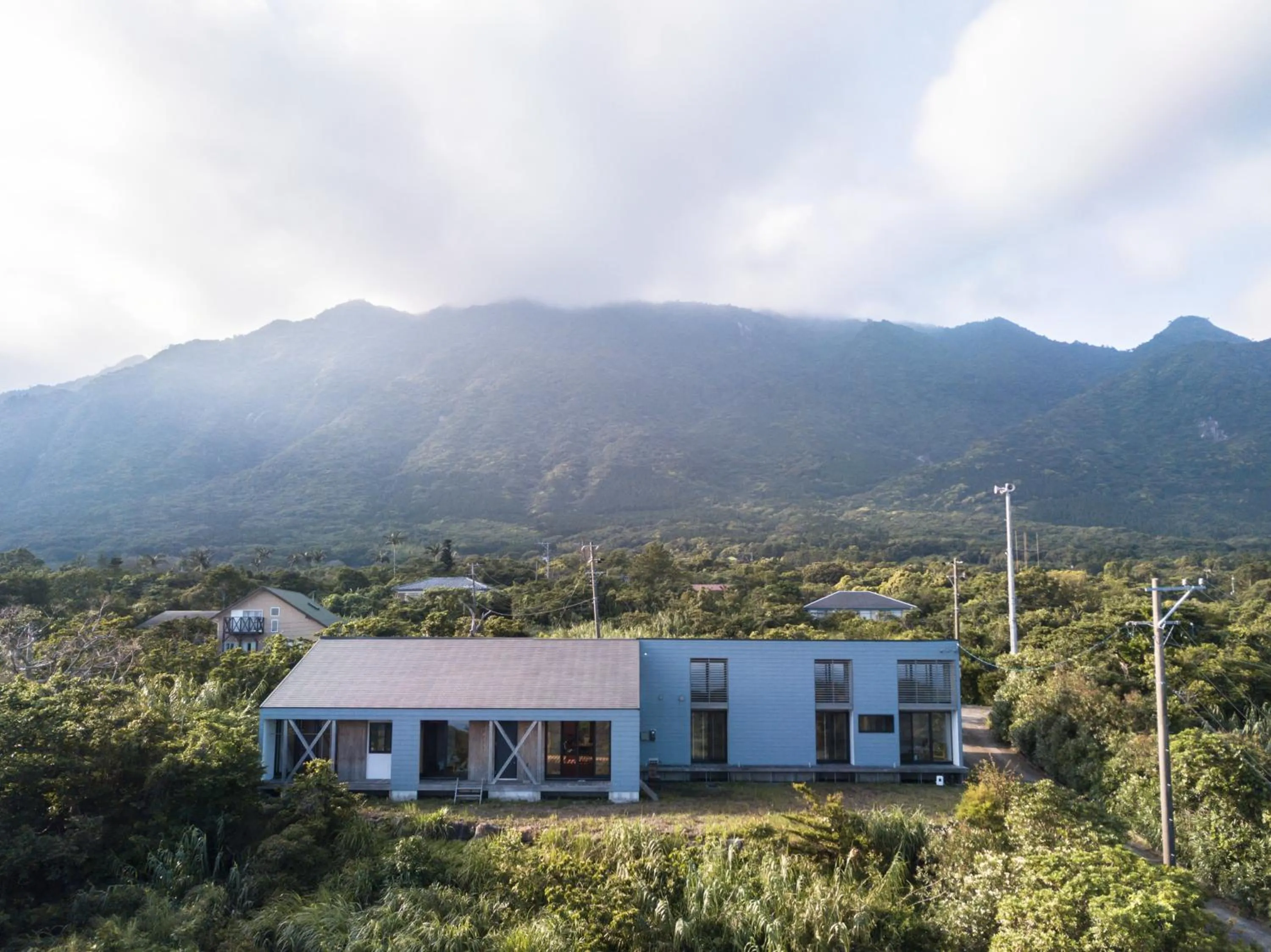 Property building in Ananda Chillage Yakushima