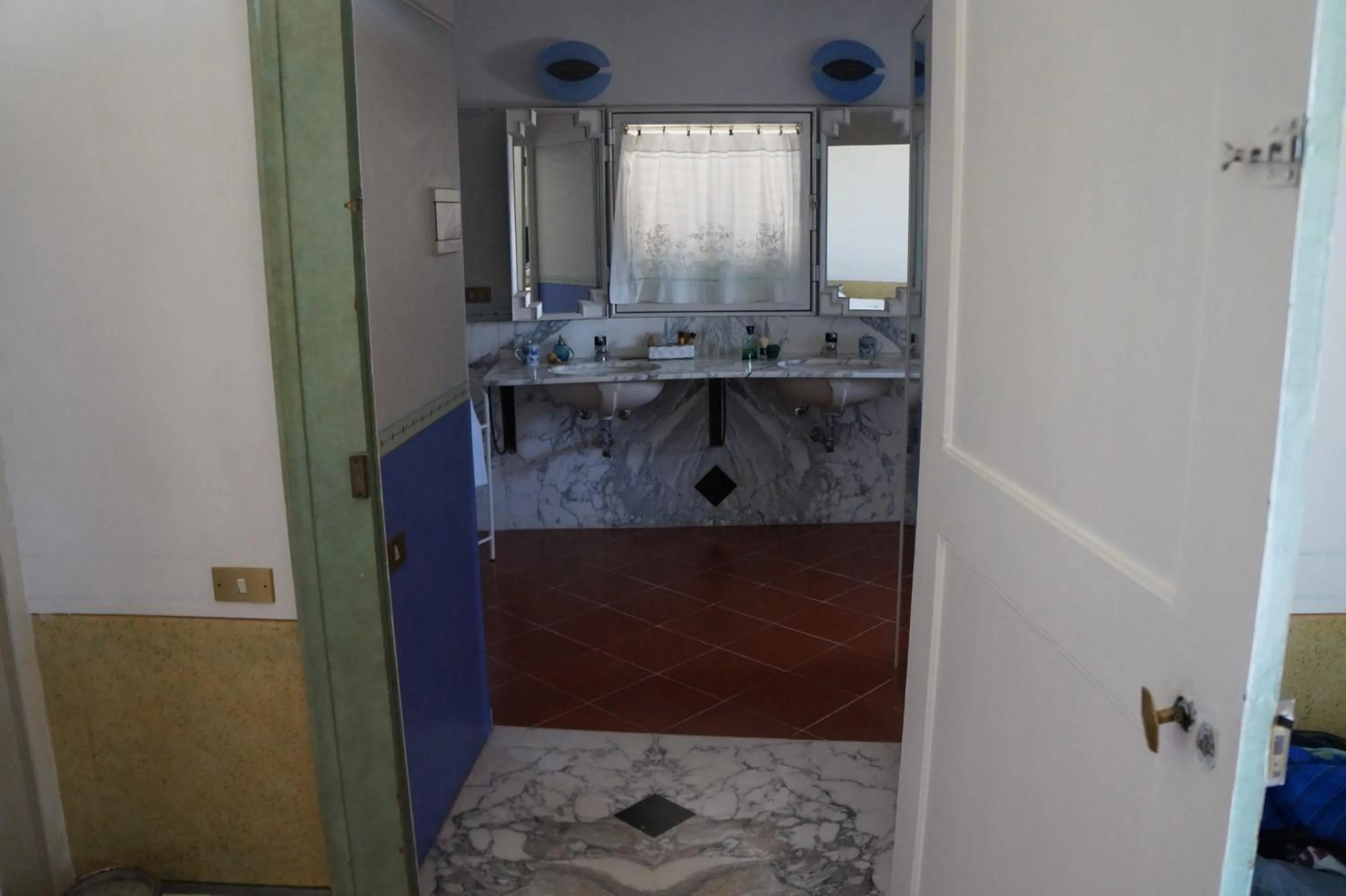Bathroom in Palazzo Bernardini B & B