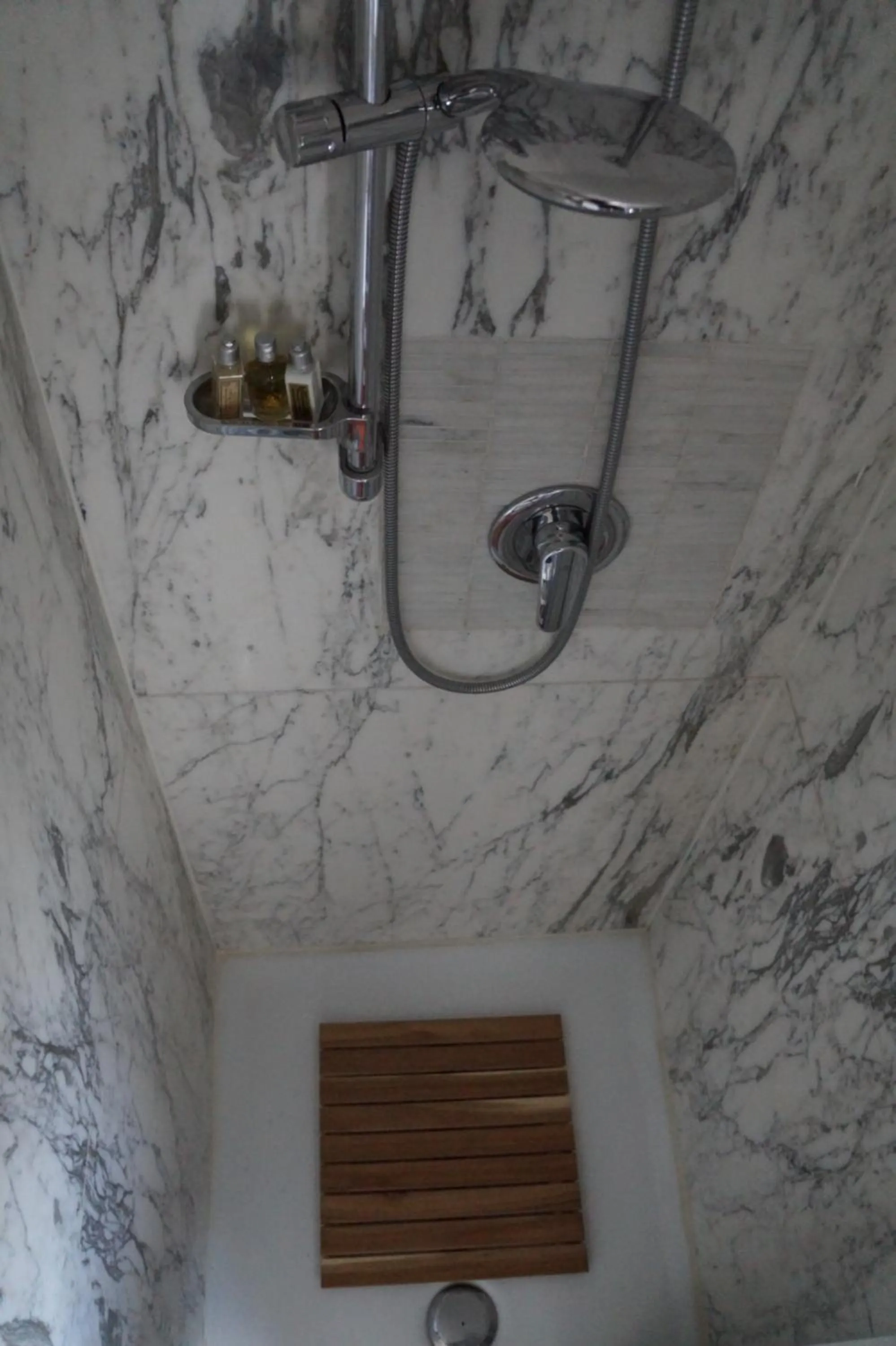 Shower in Palazzo Bernardini B & B
