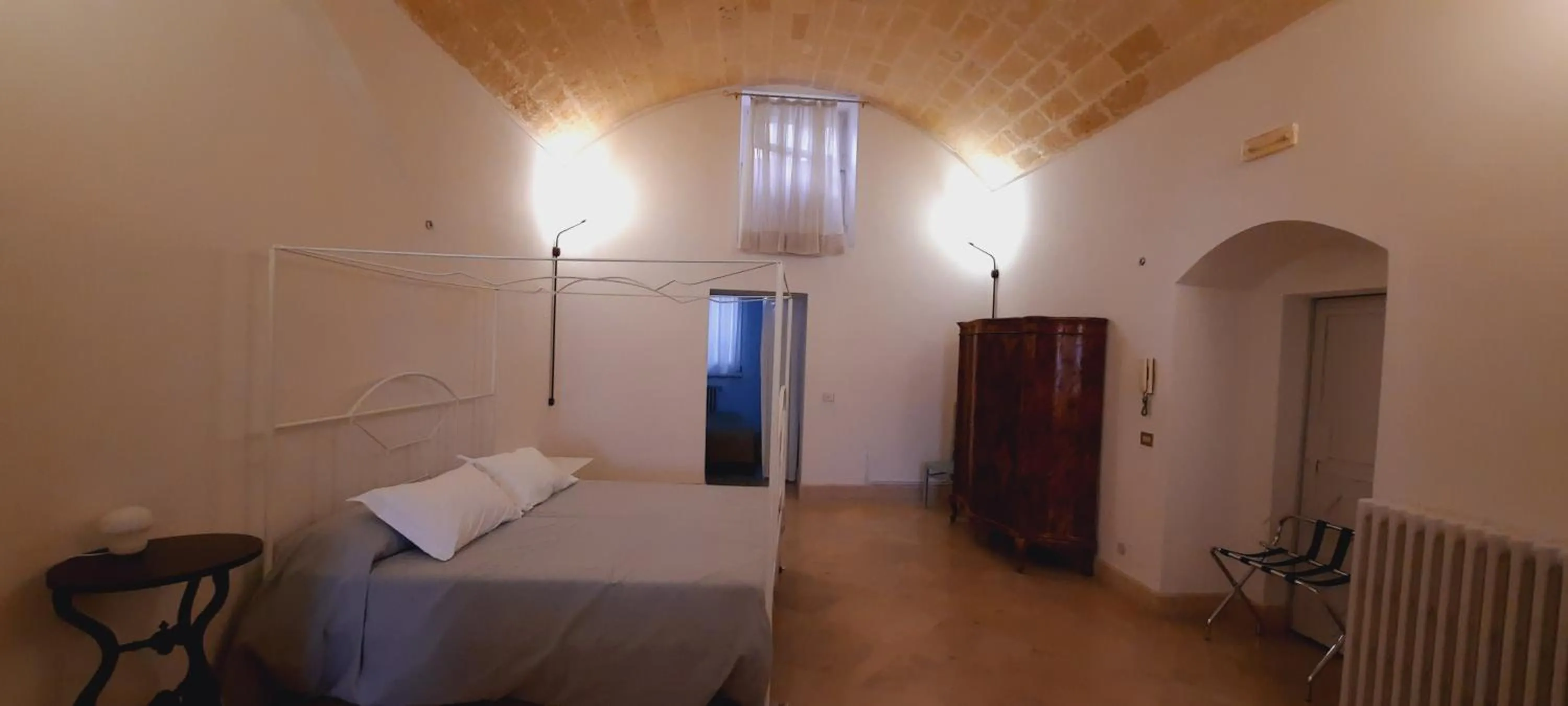 Bedroom, Bed in Palazzo Bernardini B & B