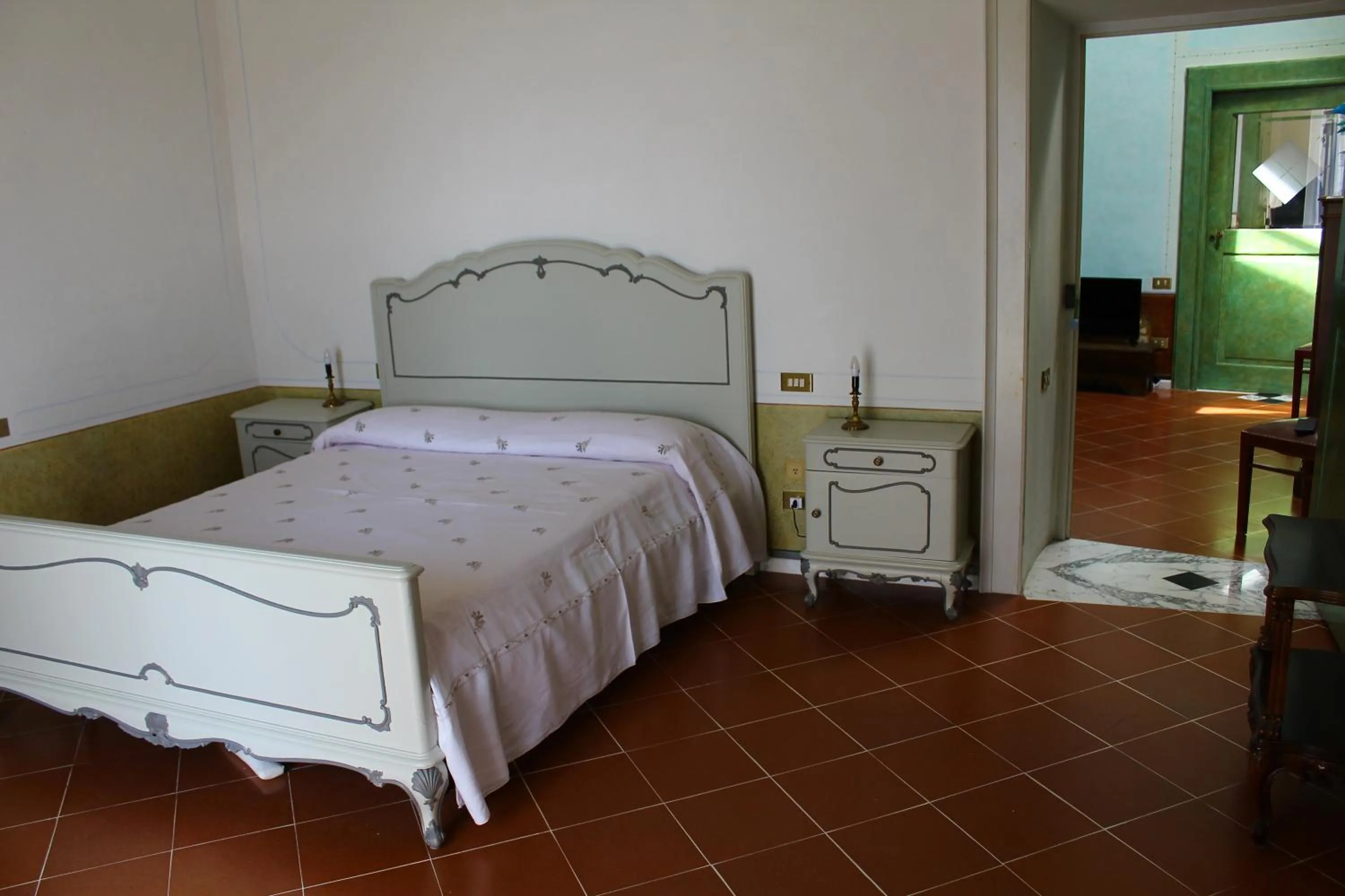 Bedroom, Bed in Palazzo Bernardini B & B