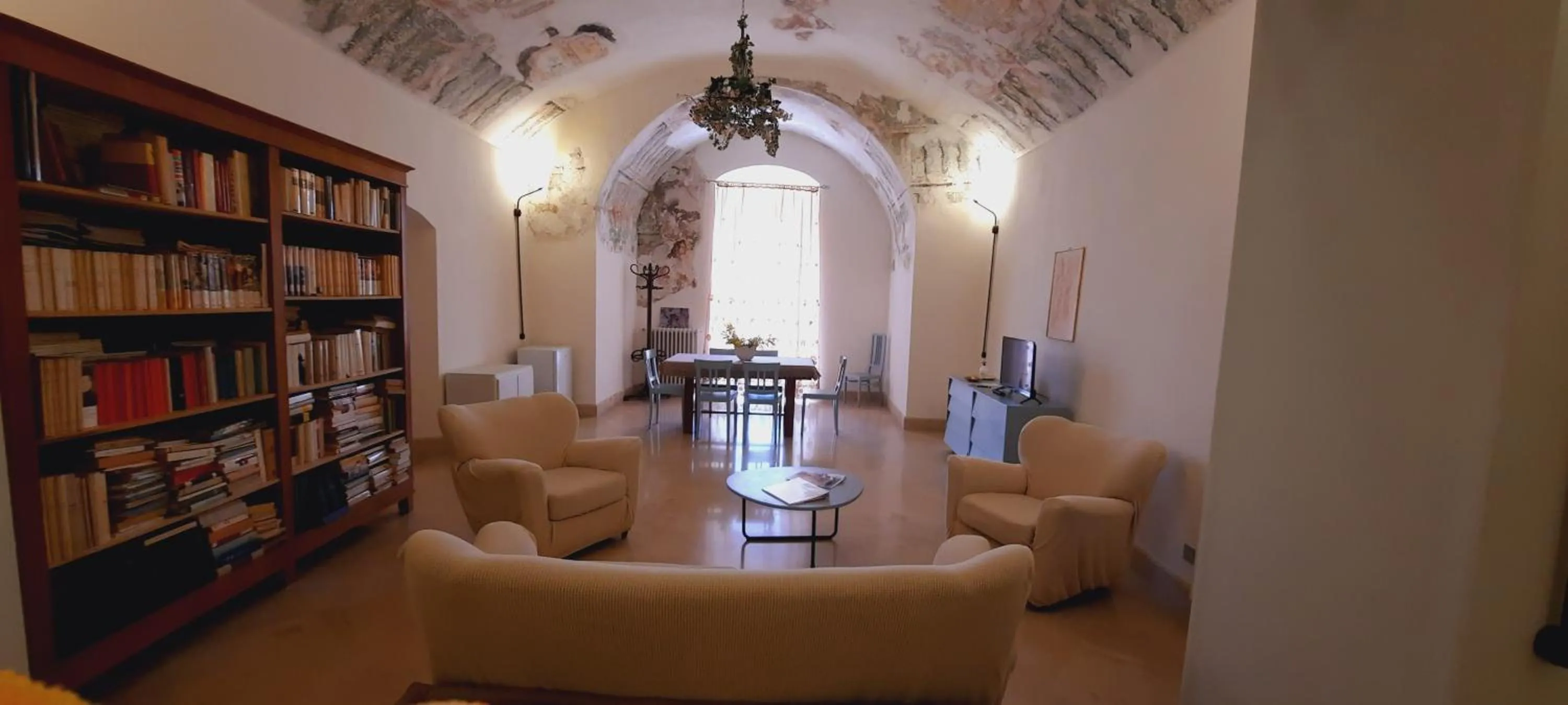 Seating area in Palazzo Bernardini B & B