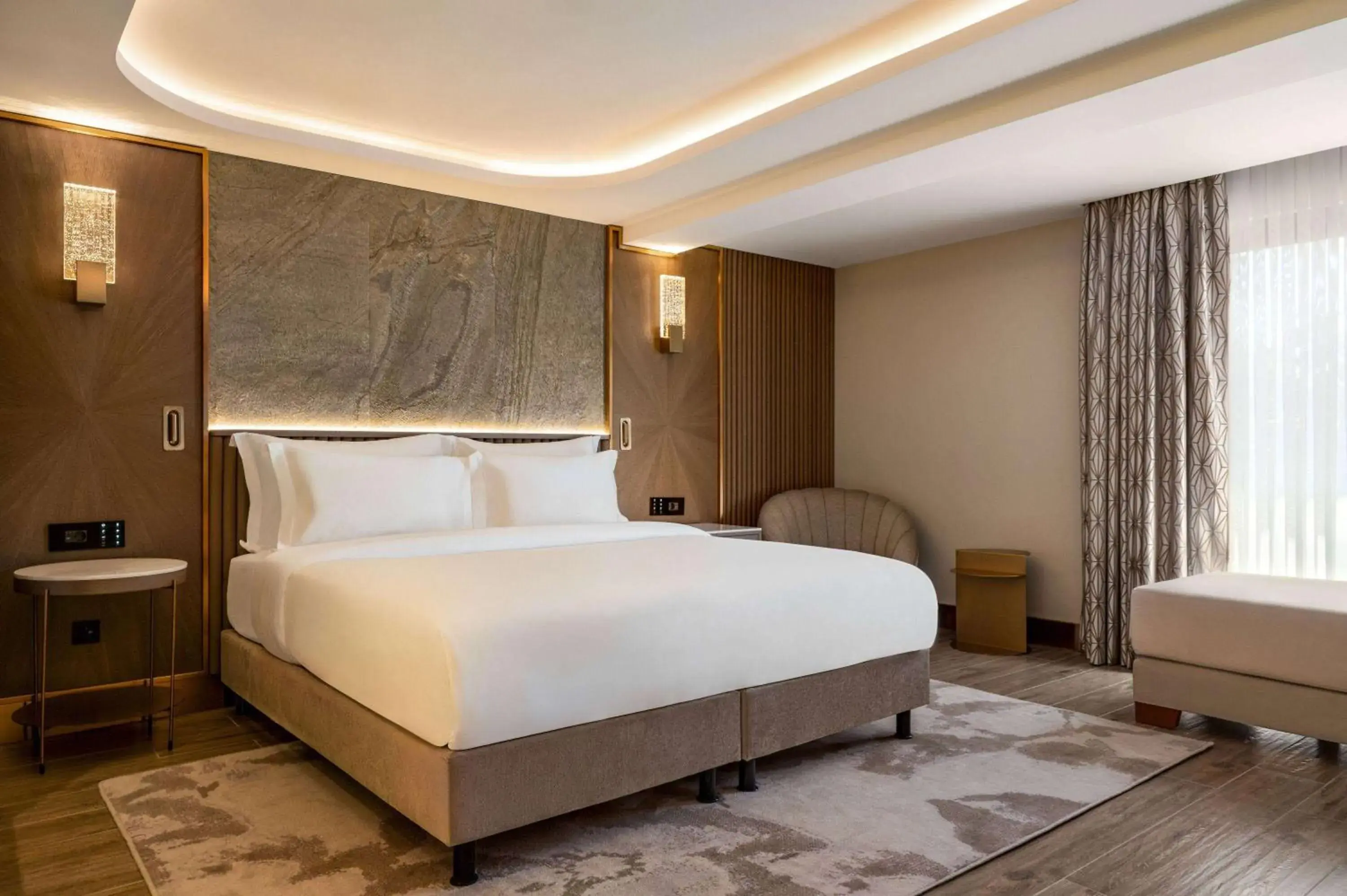 Photo of the whole room, Bed in Boreas Hotel, Trademark Collection by Wyndham Photo of the whole room, Bed in Boreas Hotel, Trademark Collection by Wyndham