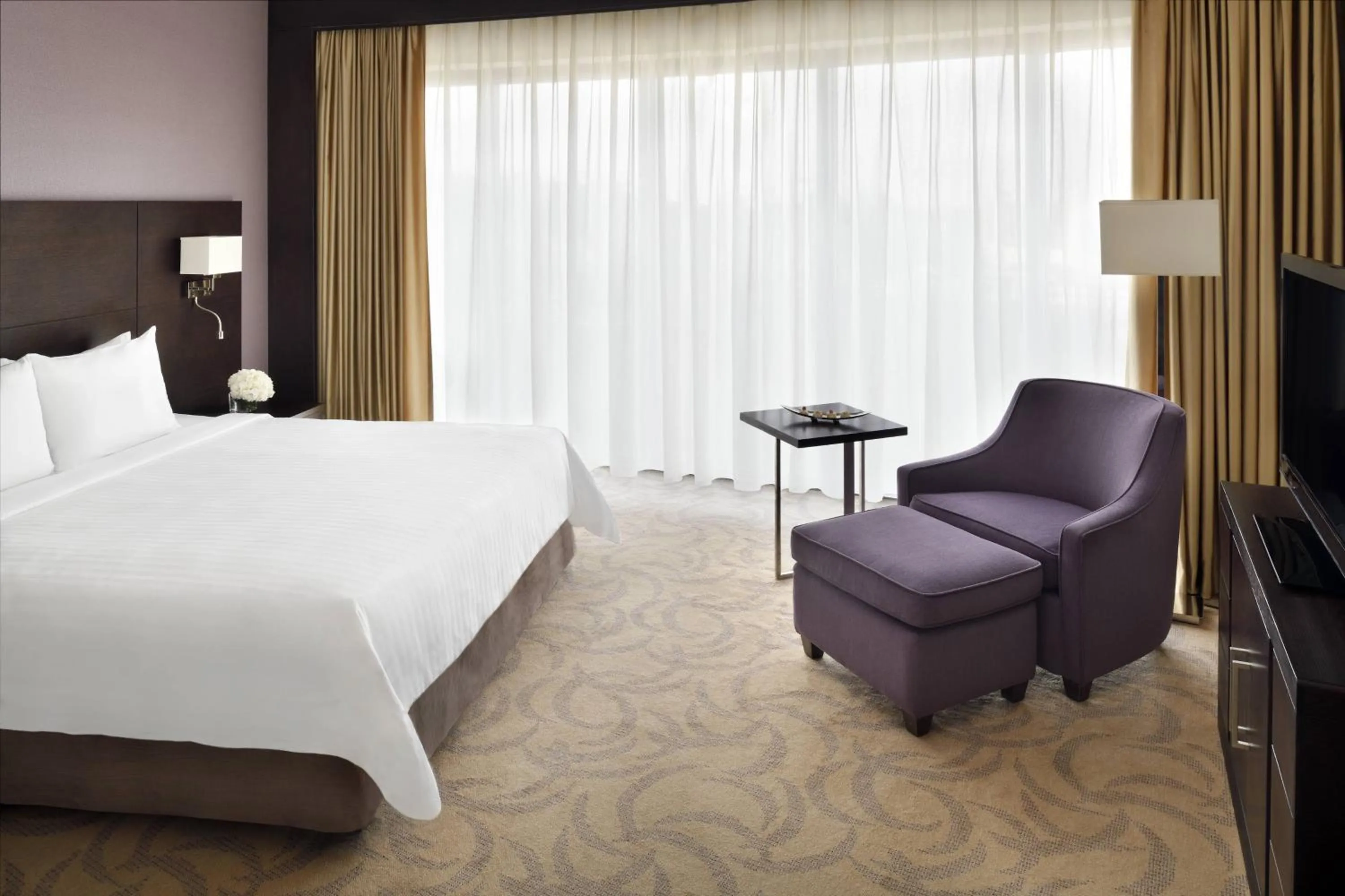 Bedroom, Bed in Courtyard by Marriott Riyadh Diplomatic Quarter