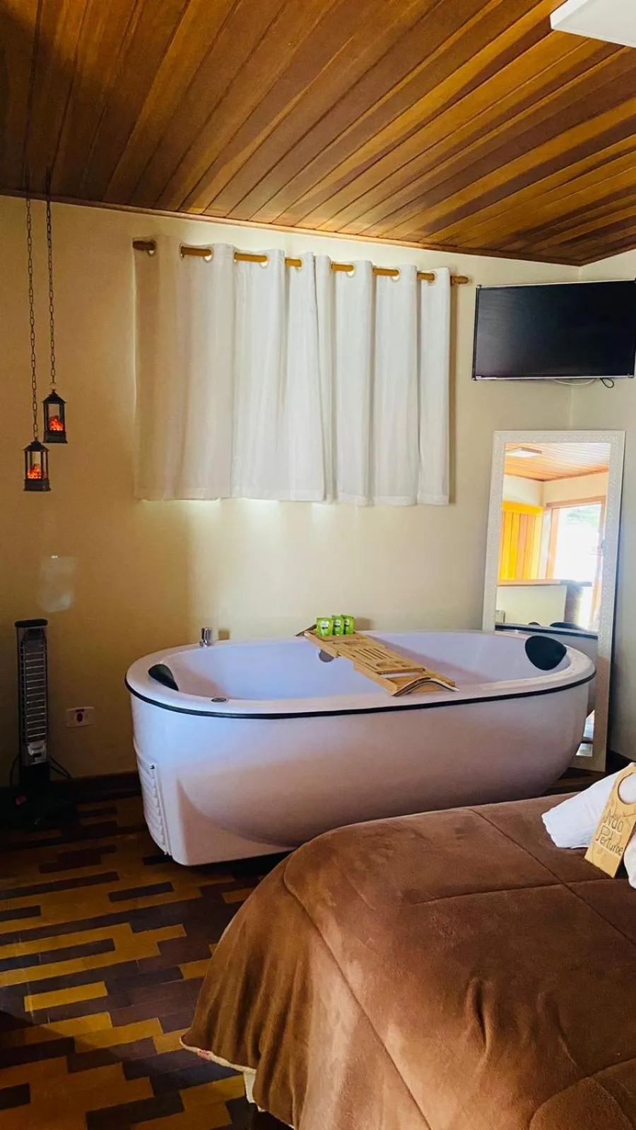 Bed in Vila Velasco
