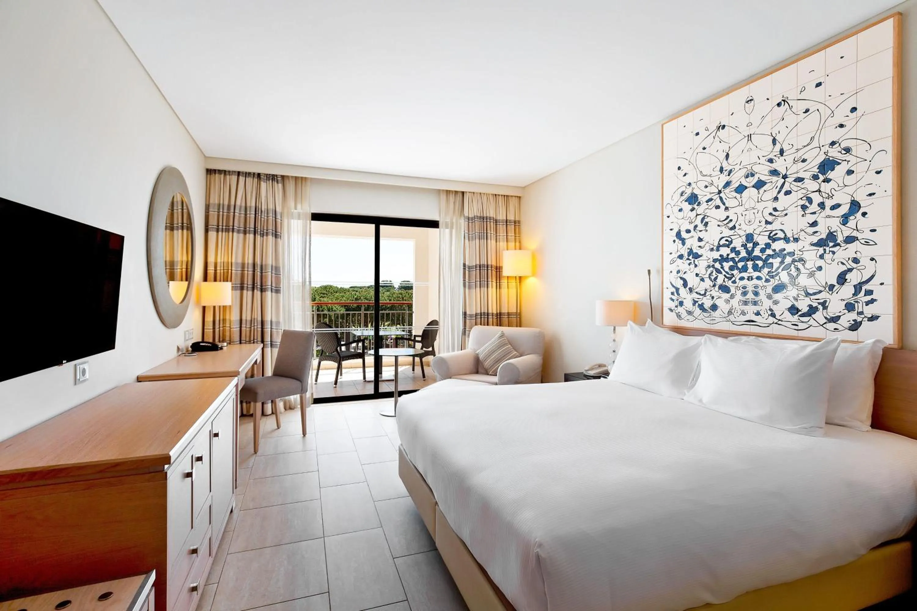 Bedroom, Bed in Hilton Vilamoura