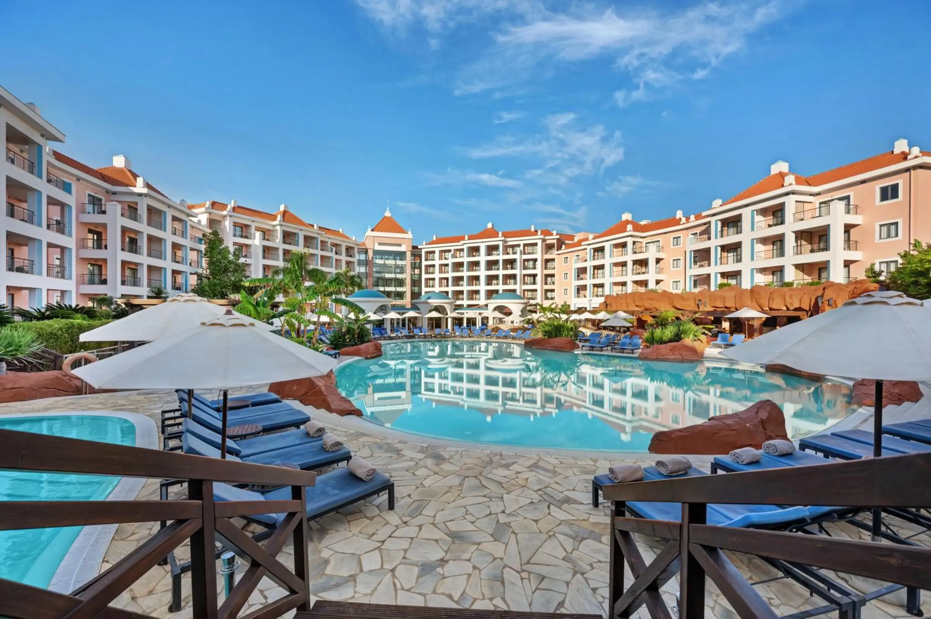 Swimming pool in Hilton Vilamoura Swimming pool in Hilton Vilamoura