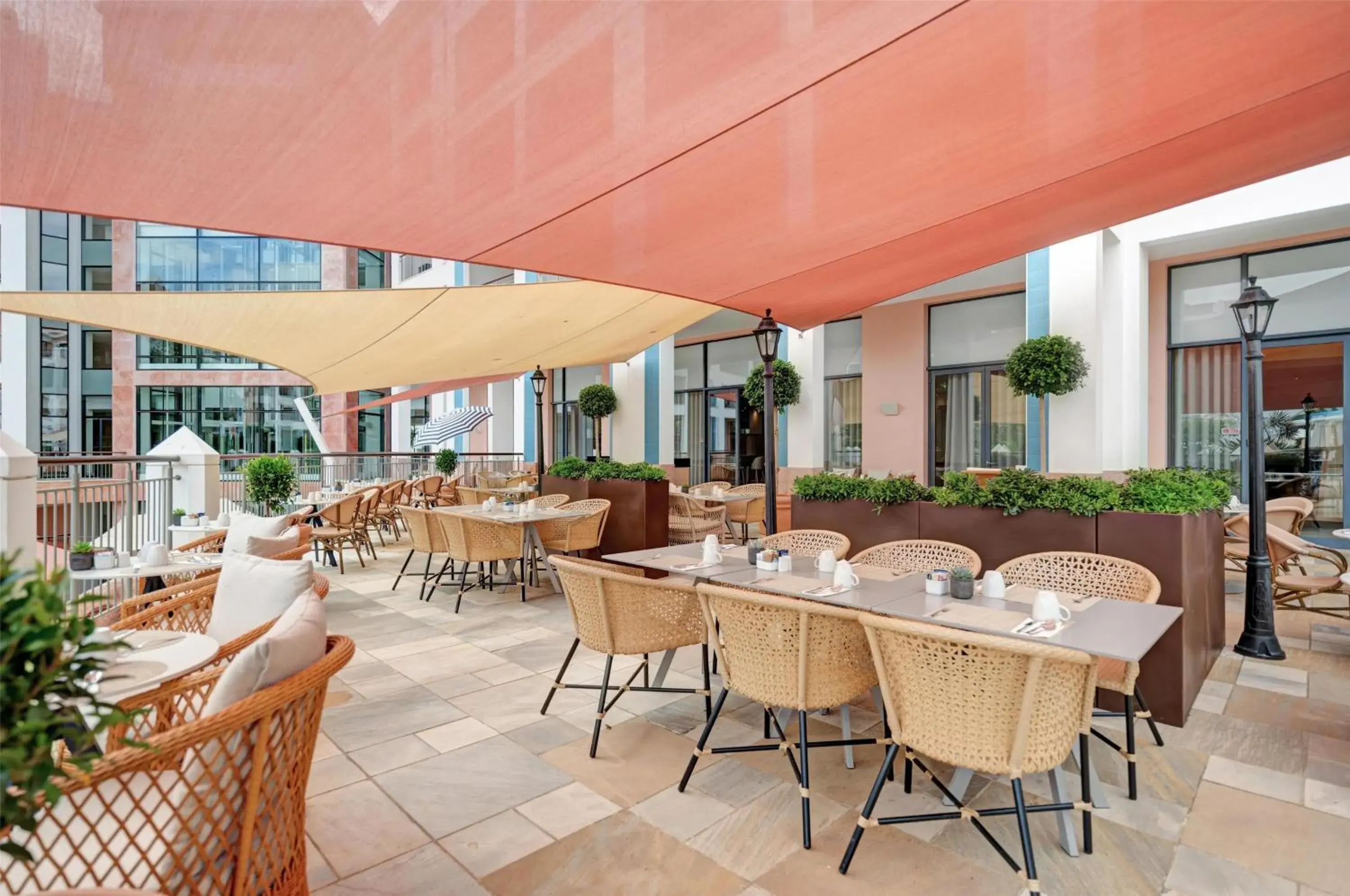 Restaurant/places to eat in Hilton Vilamoura Restaurant/places to eat in Hilton Vilamoura