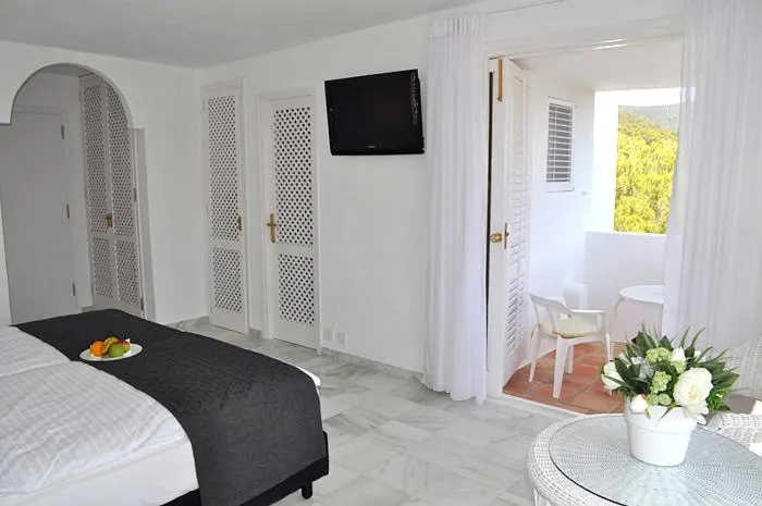 TV and multimedia in Hotel Village