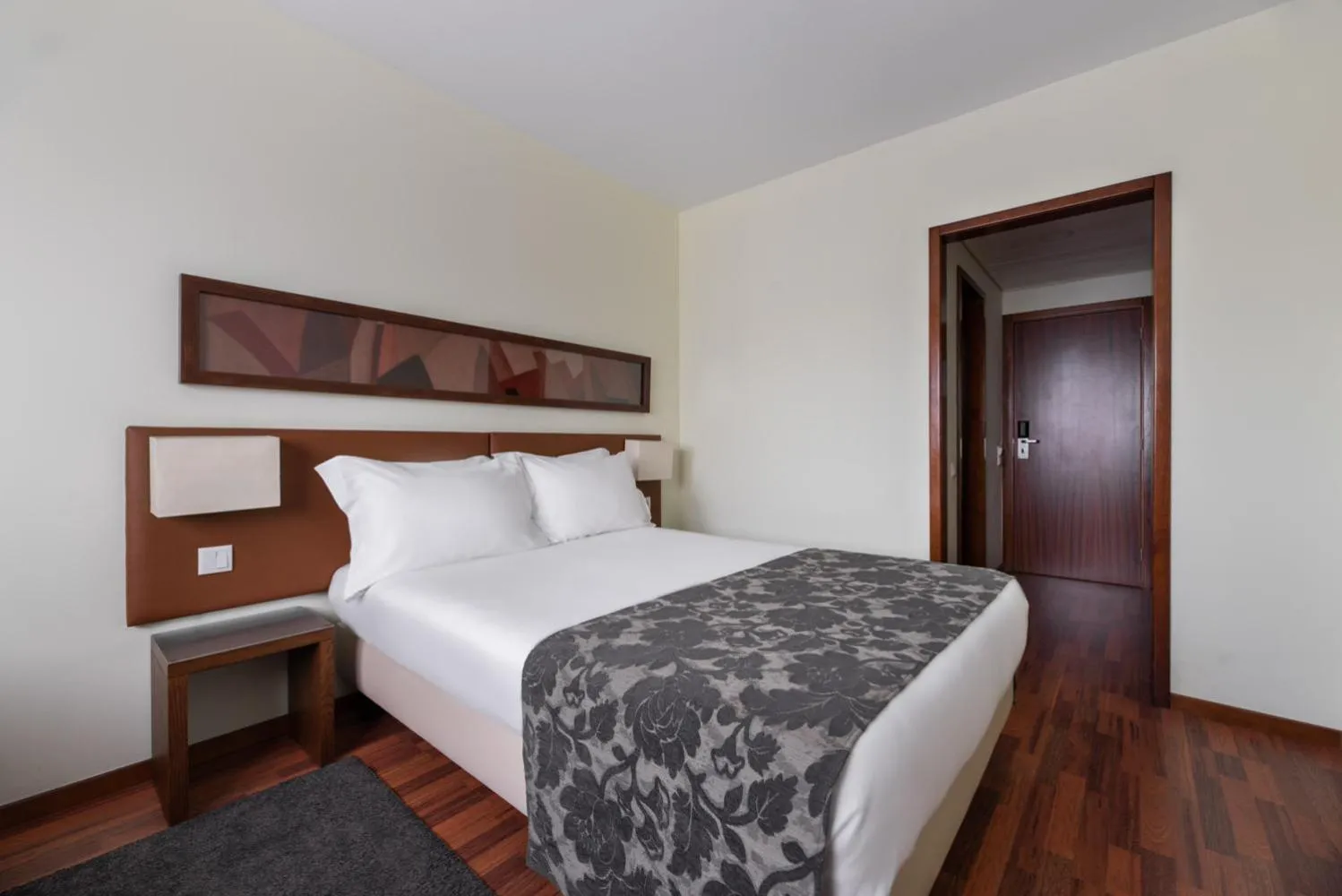 Photo of the whole room, Bed in Exe Praia Golfe