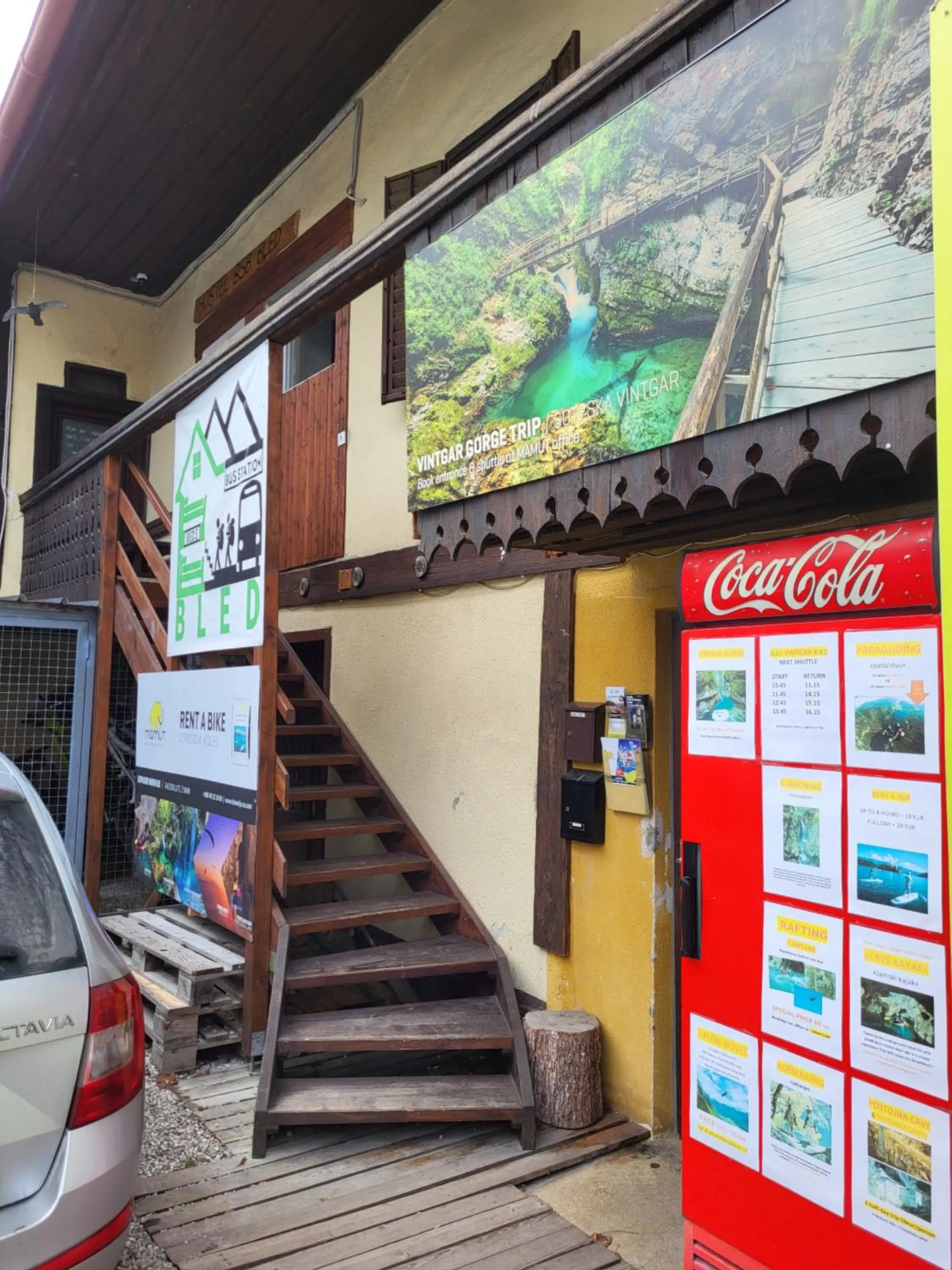 Property building in Bus Station Beds