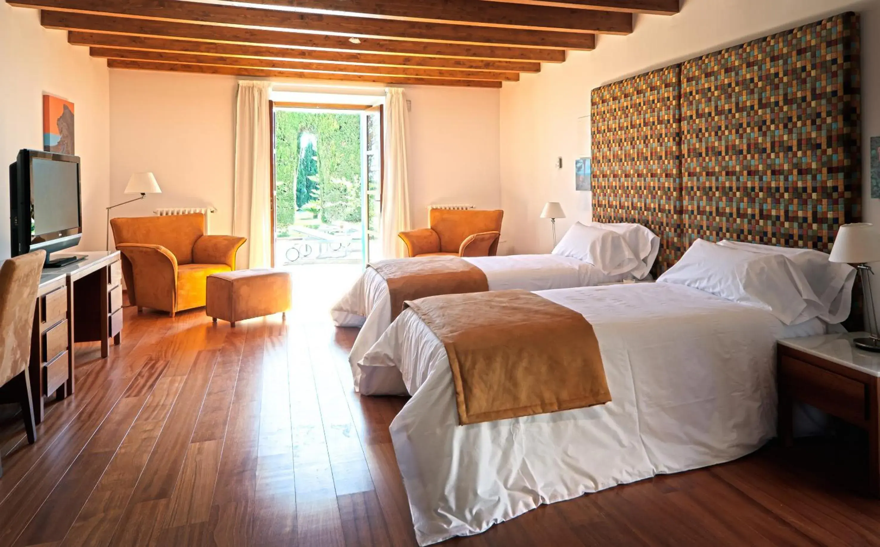 Bed in Sa Cabana Hotel & Spa - Adults Only Bed in Sa Cabana Hotel & Spa - Adults Only
