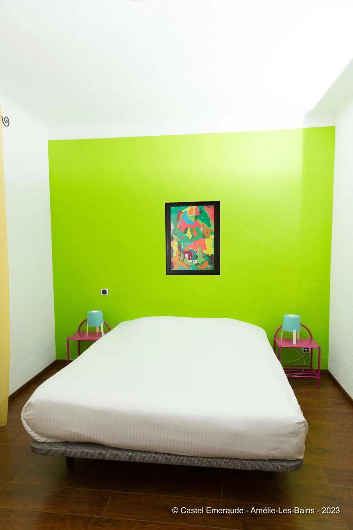 Bed in Appart'Hotel Castel Emeraude, Charme et Caractère