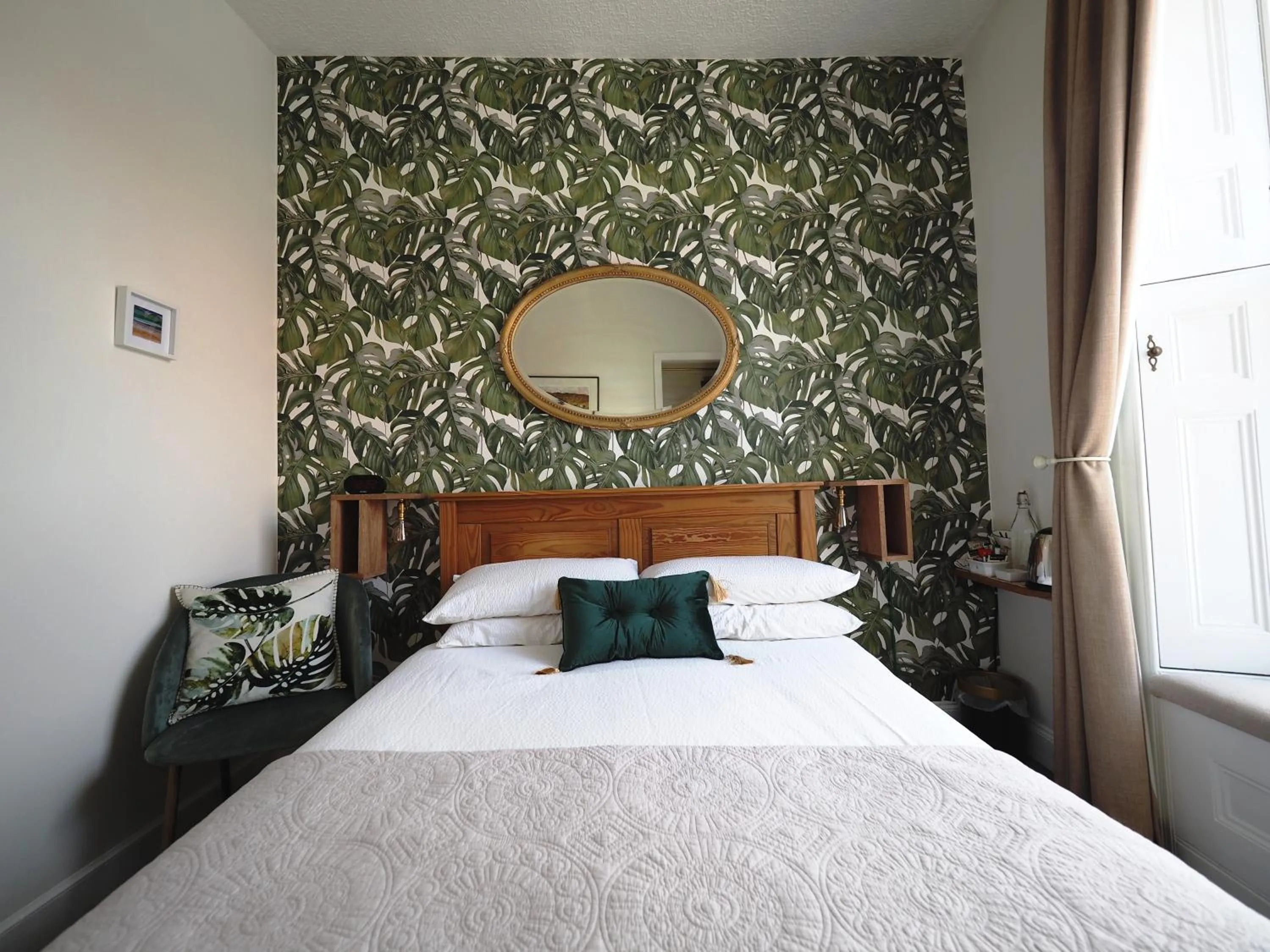 Bed in Cowrie Guest House