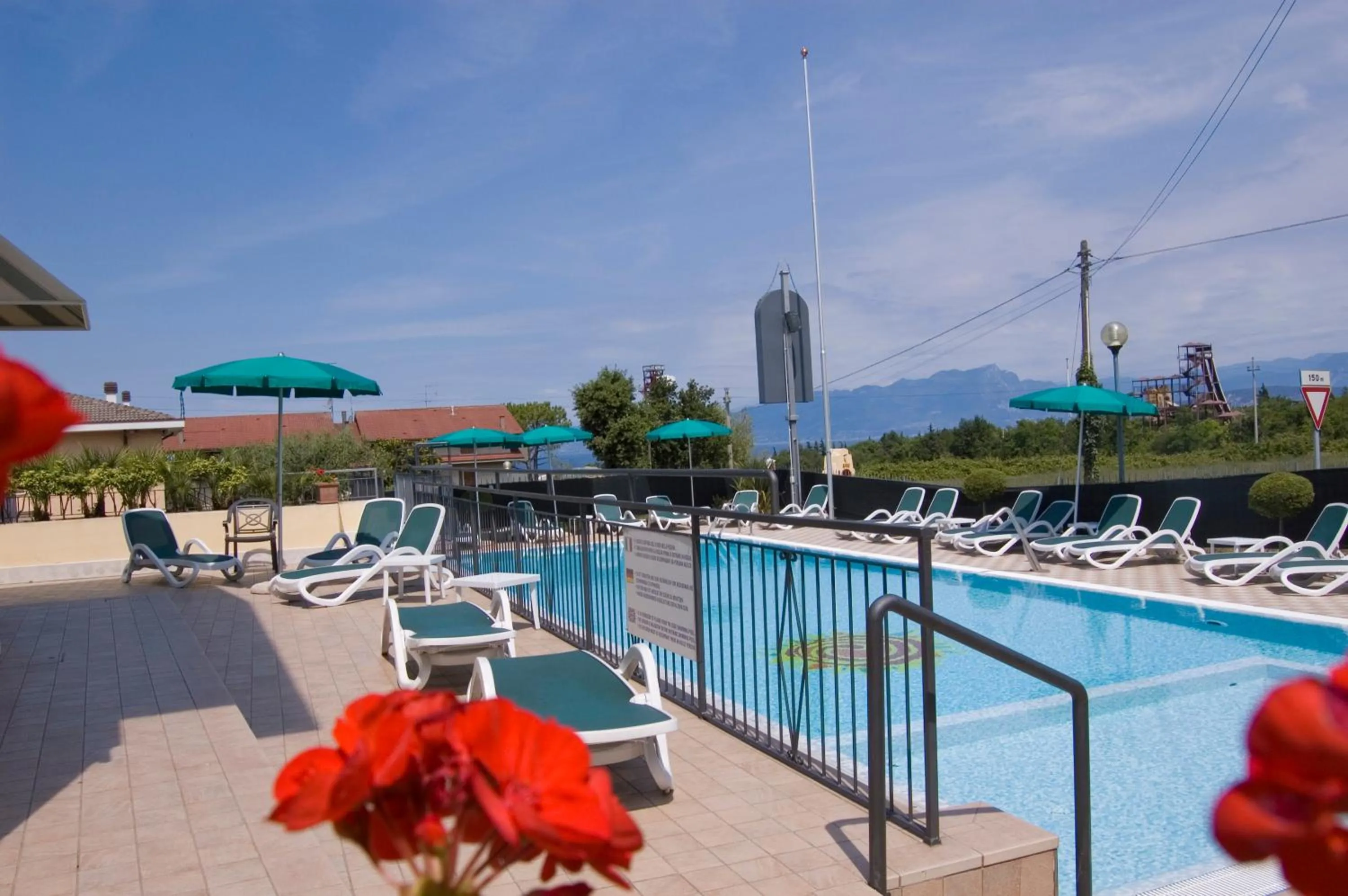 Swimming pool in Residenza Orchidee