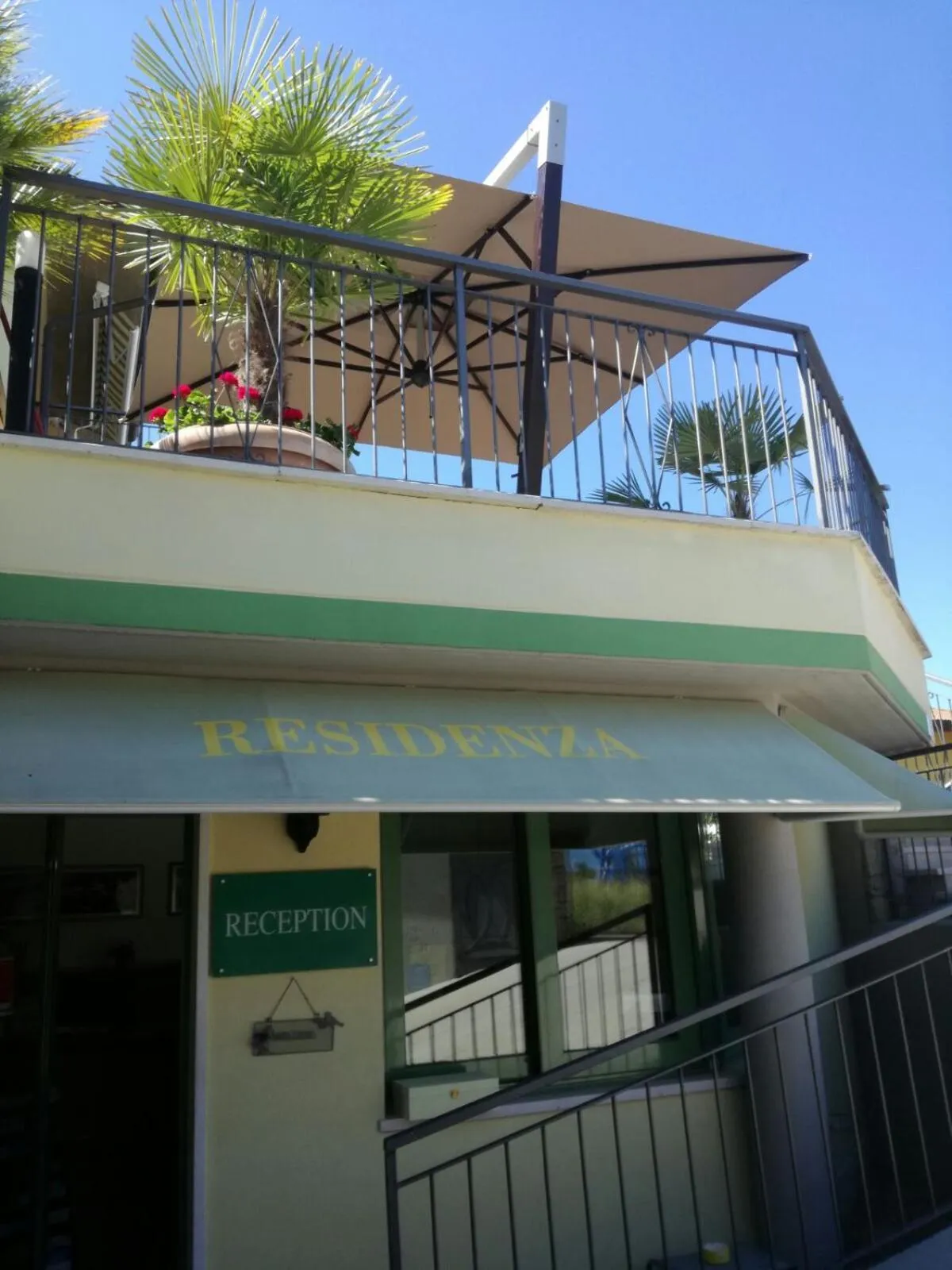 Facade/entrance in Residenza Orchidee