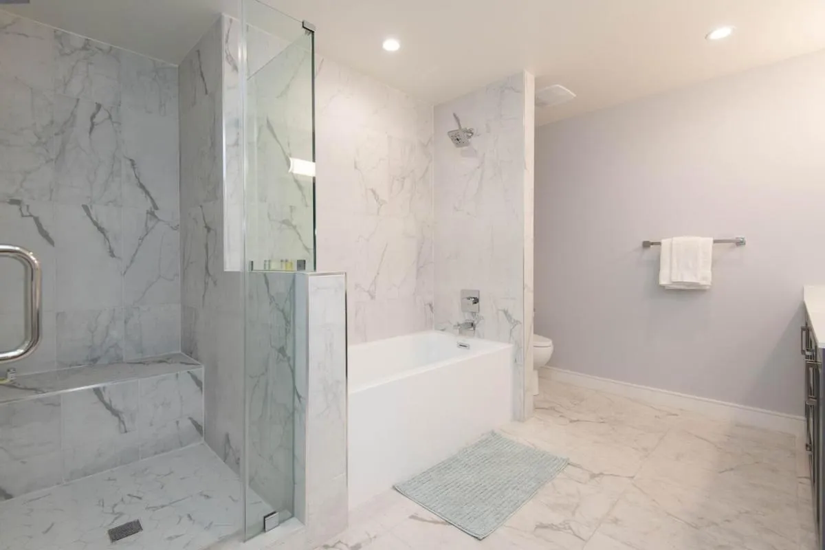 Regency Modern Apartments