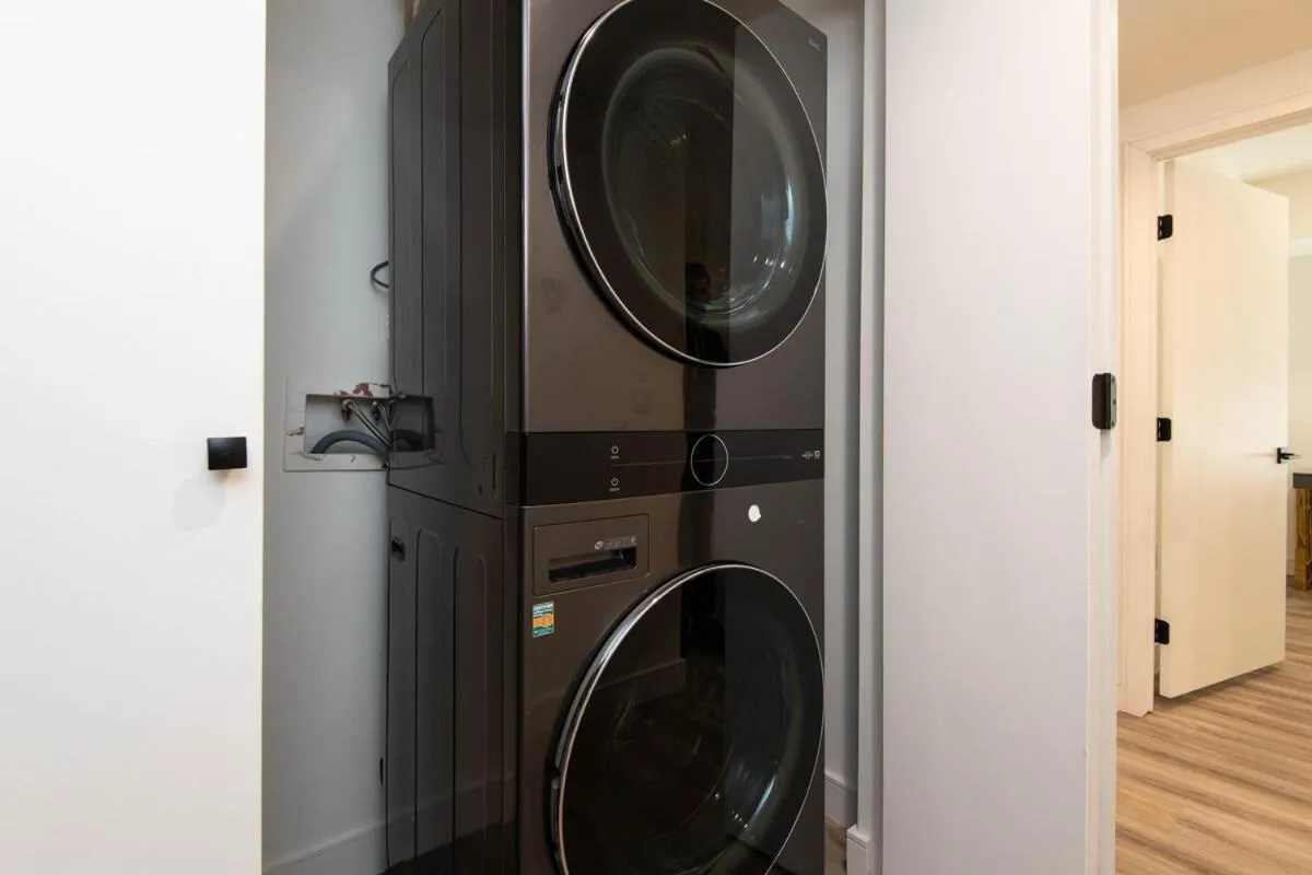 Regency Modern Apartments