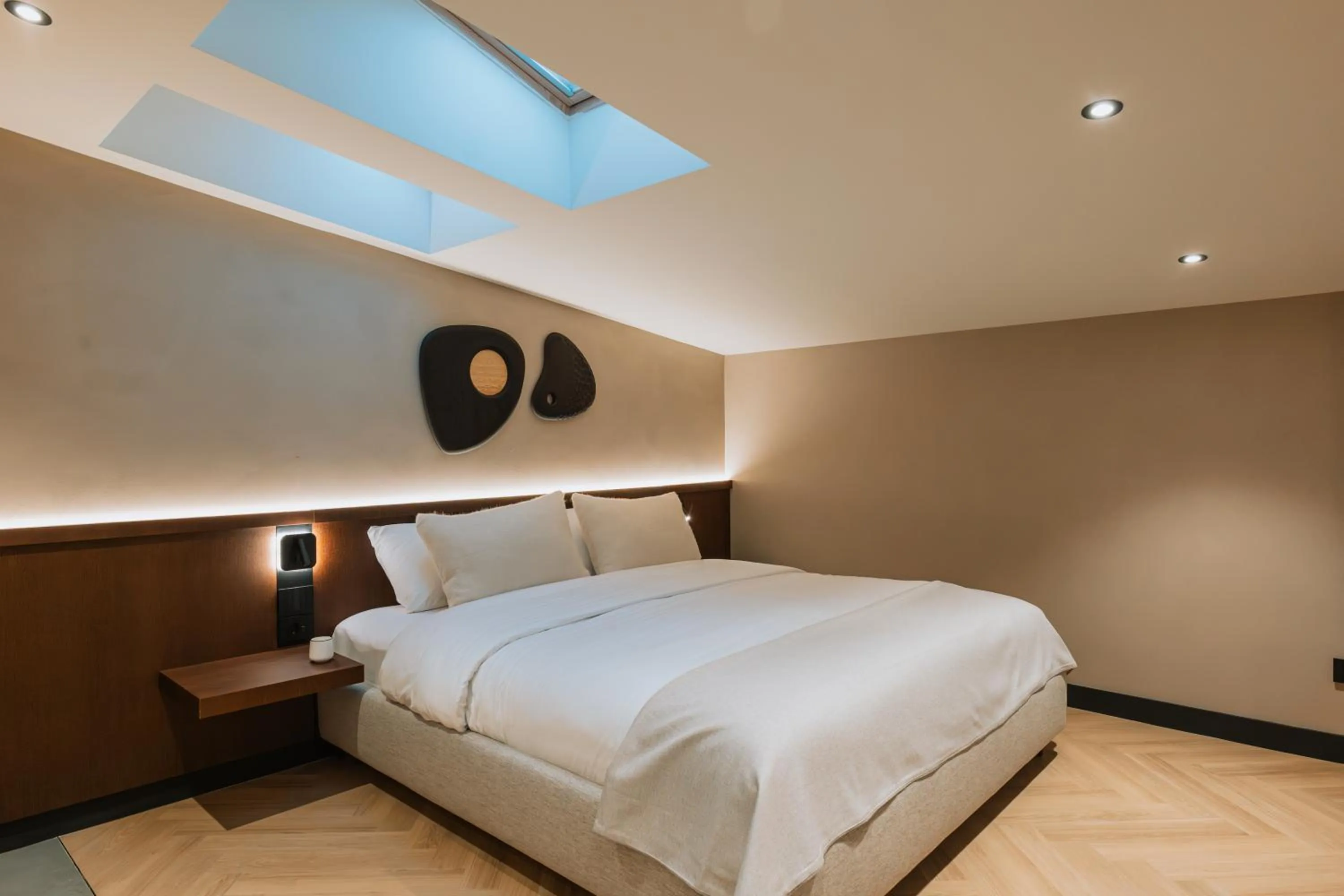 Bed in Hotel Trianon