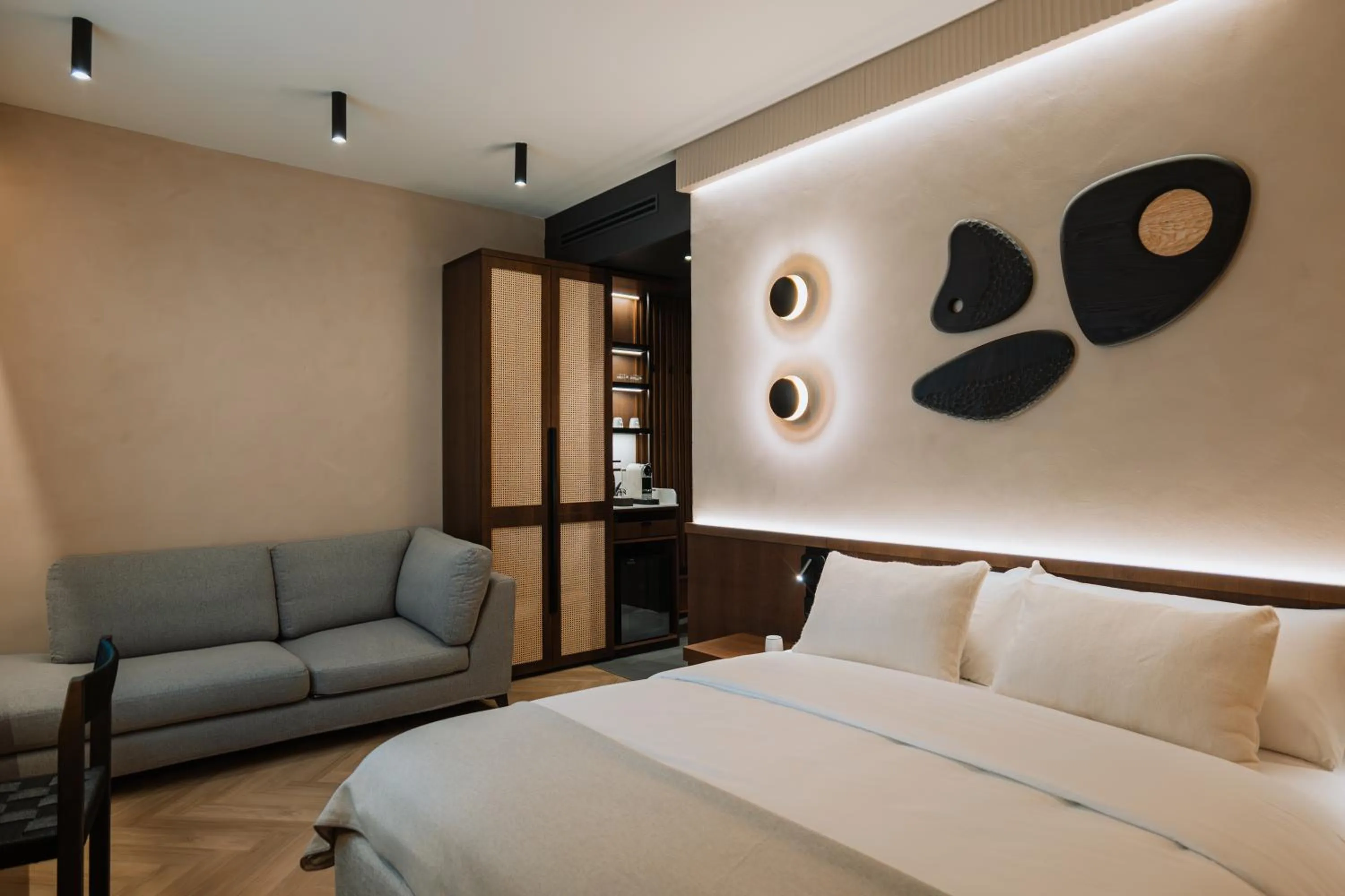 Bedroom, Bed in Hotel Trianon