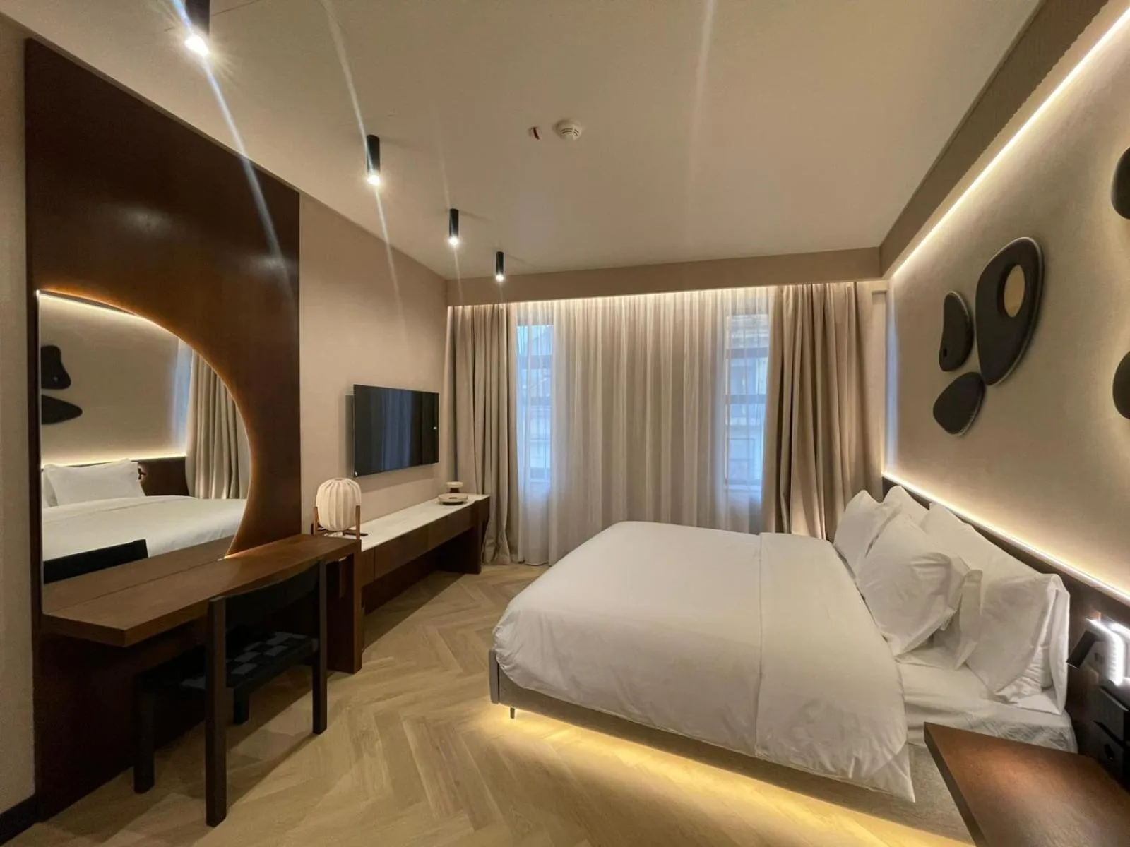 Bedroom, Bed in Hotel Trianon