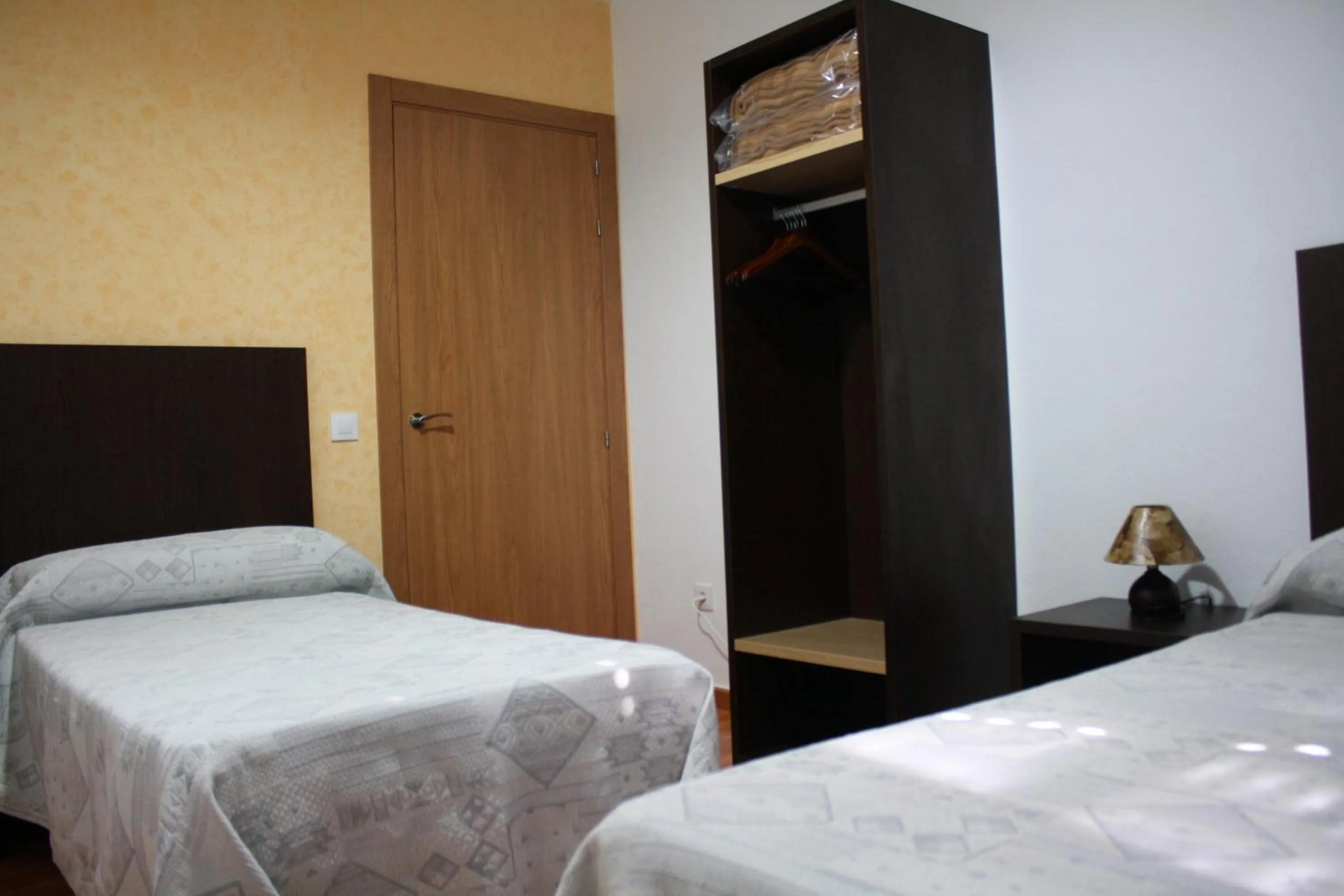 Photo of the whole room, Bed in Aparthotel Can Gallart