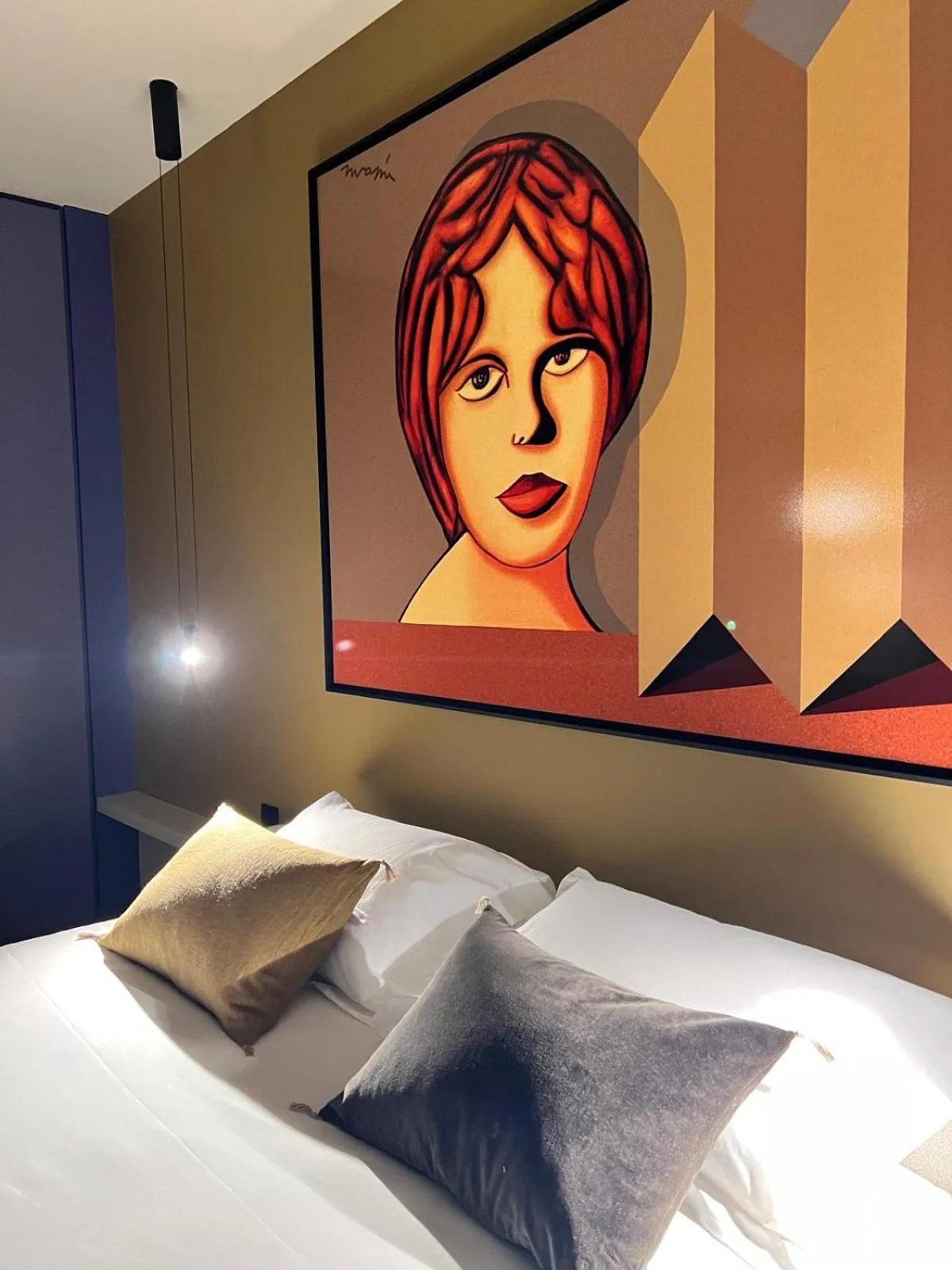 Bed in Yatt Hotel