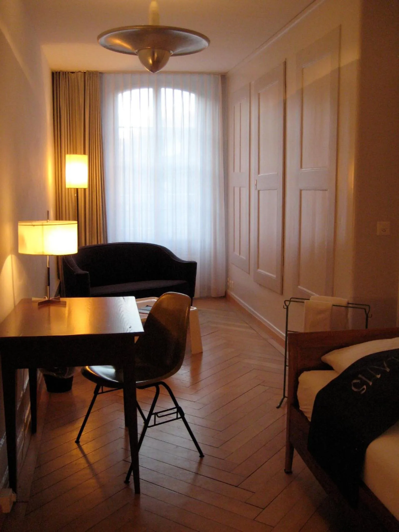 Photo of the whole room, Bed in Hotel Restaurant Schwert Thun