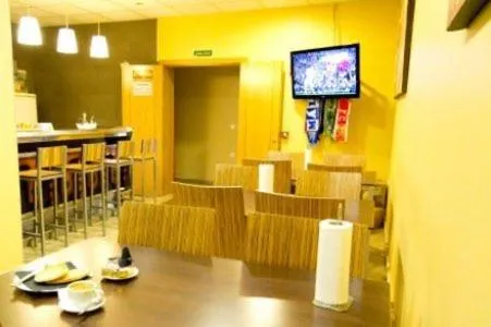 Restaurant/places to eat in Hotel Maria Luisa