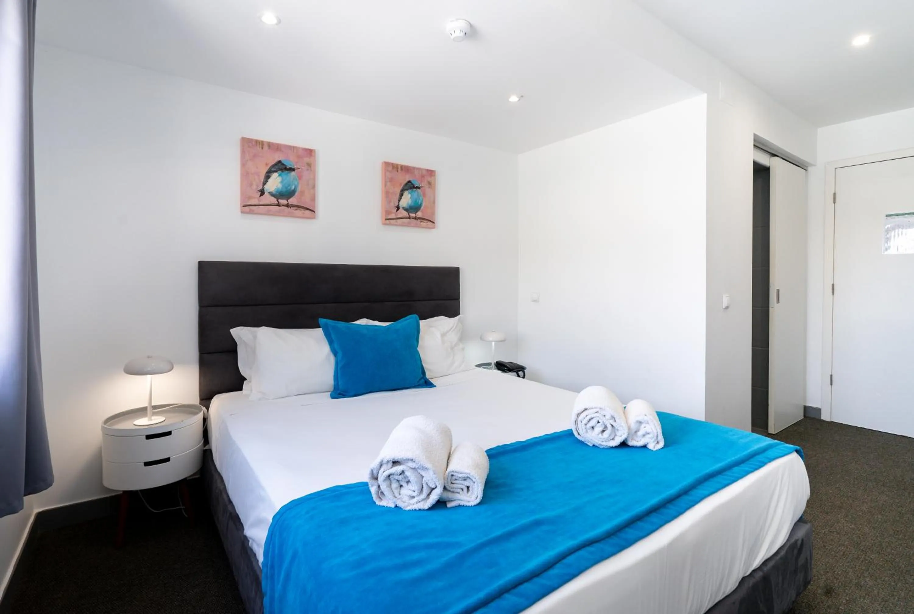 Bed in KR Hotels - Albufeira Lounge