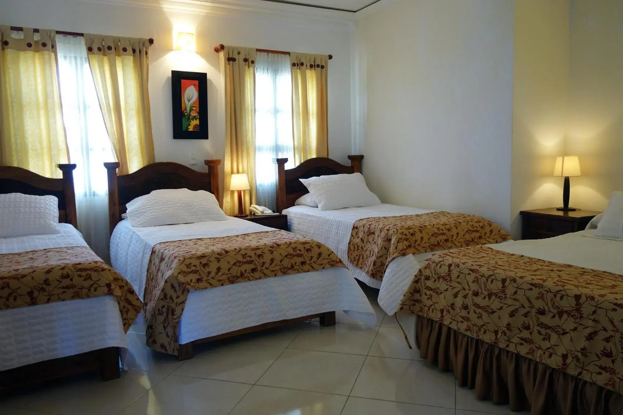 Family Room in Hotel Andres Venero Family Room in Hotel Andres Venero